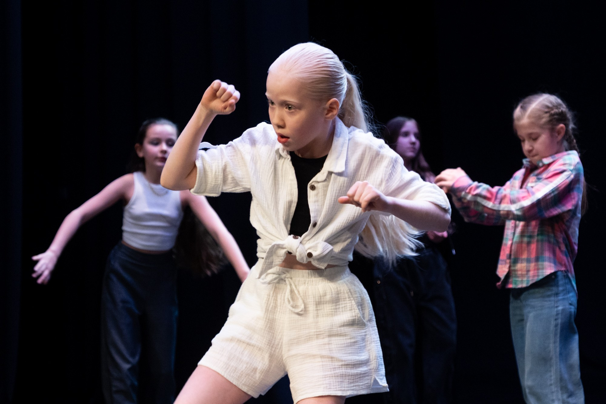 Конкурс солистов и балетмейстерских работ «Руки ногИ». Репортажный фотограф в Казани Павел Серпокрылов