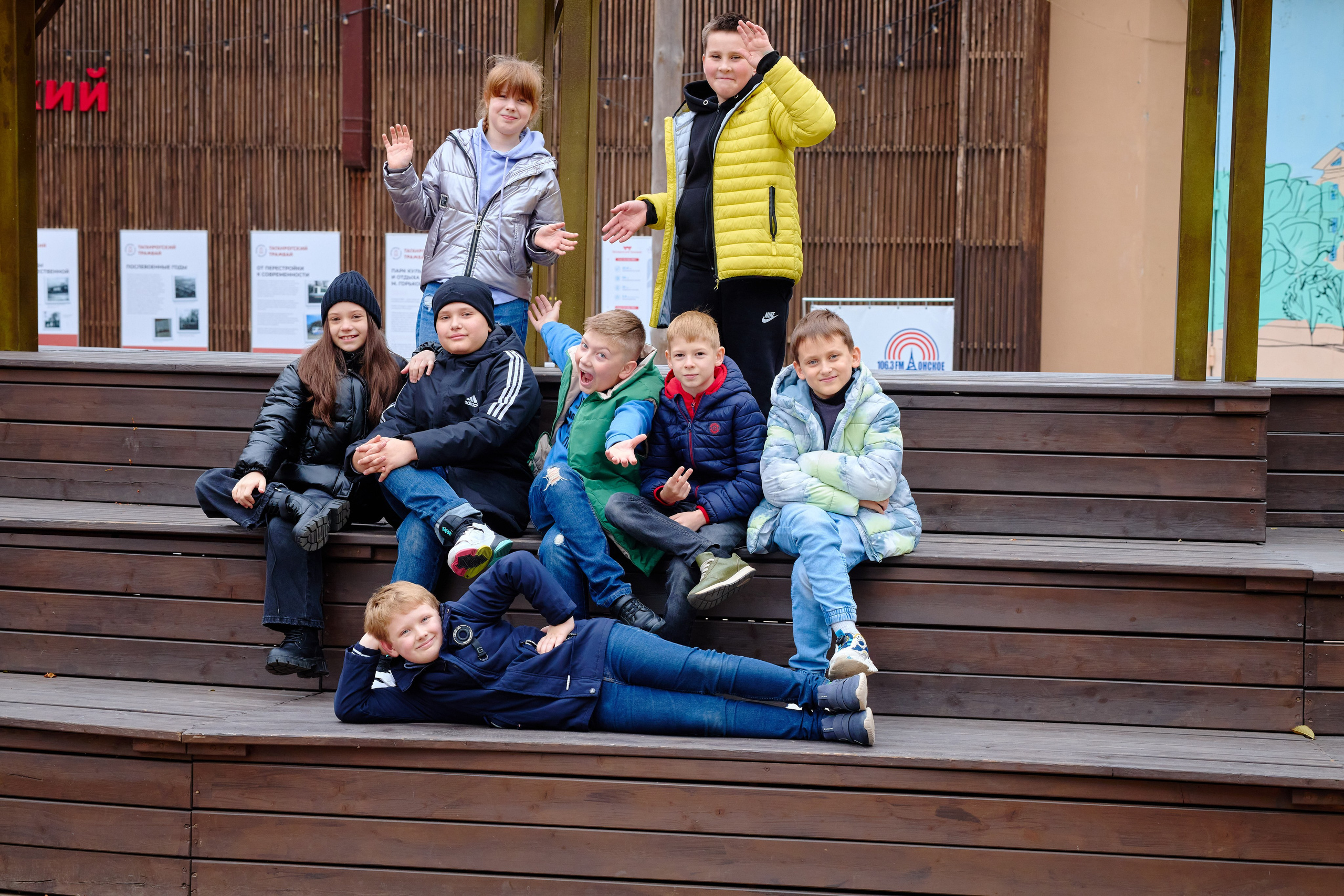 Сьемка для Выпускного Альбома В Парке. Фотограф Выпускные альбомы Таганрог Сергей Коробченко