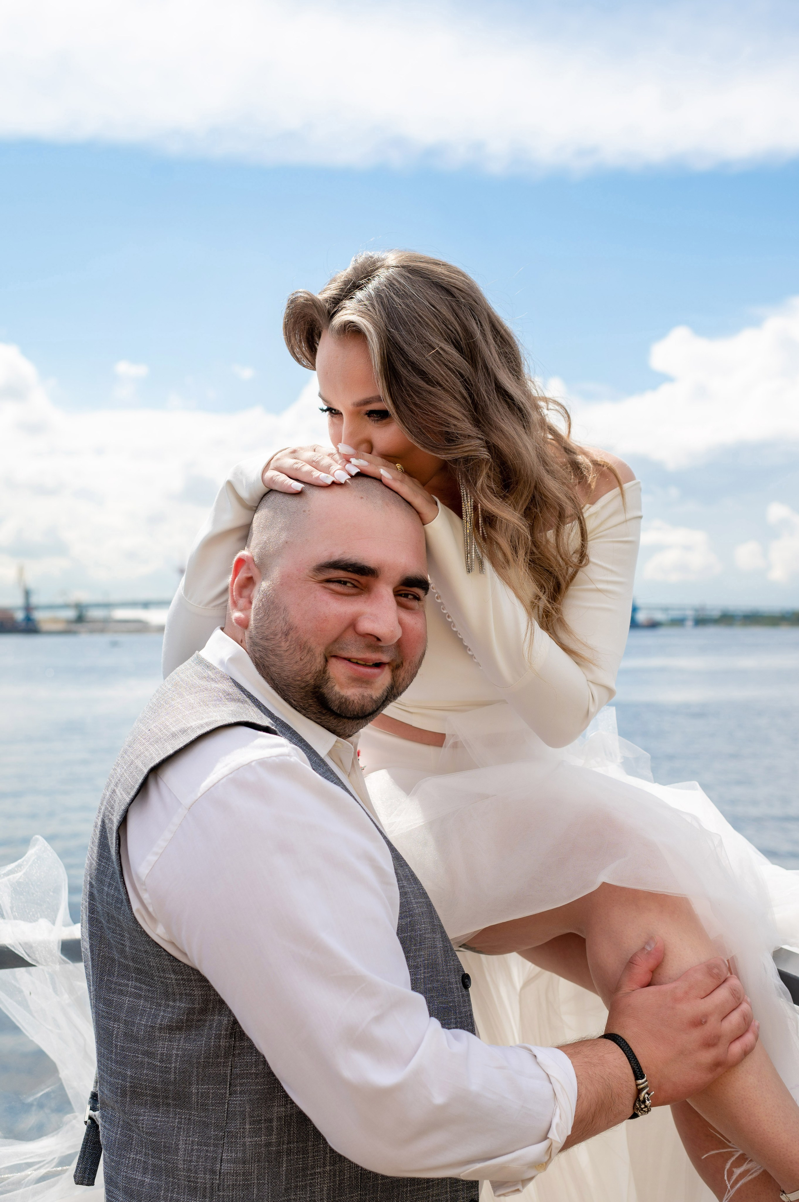 Экстравагантная свадебная фотосессия Светланы и Славы по нетрадиционным и оригинальным местам для свадебной прогулки в Санкт-Петербурге. Портретный, семейный и свадебный фотограф в Санкт-Петербурге и в Пушкине Ширяев Денис