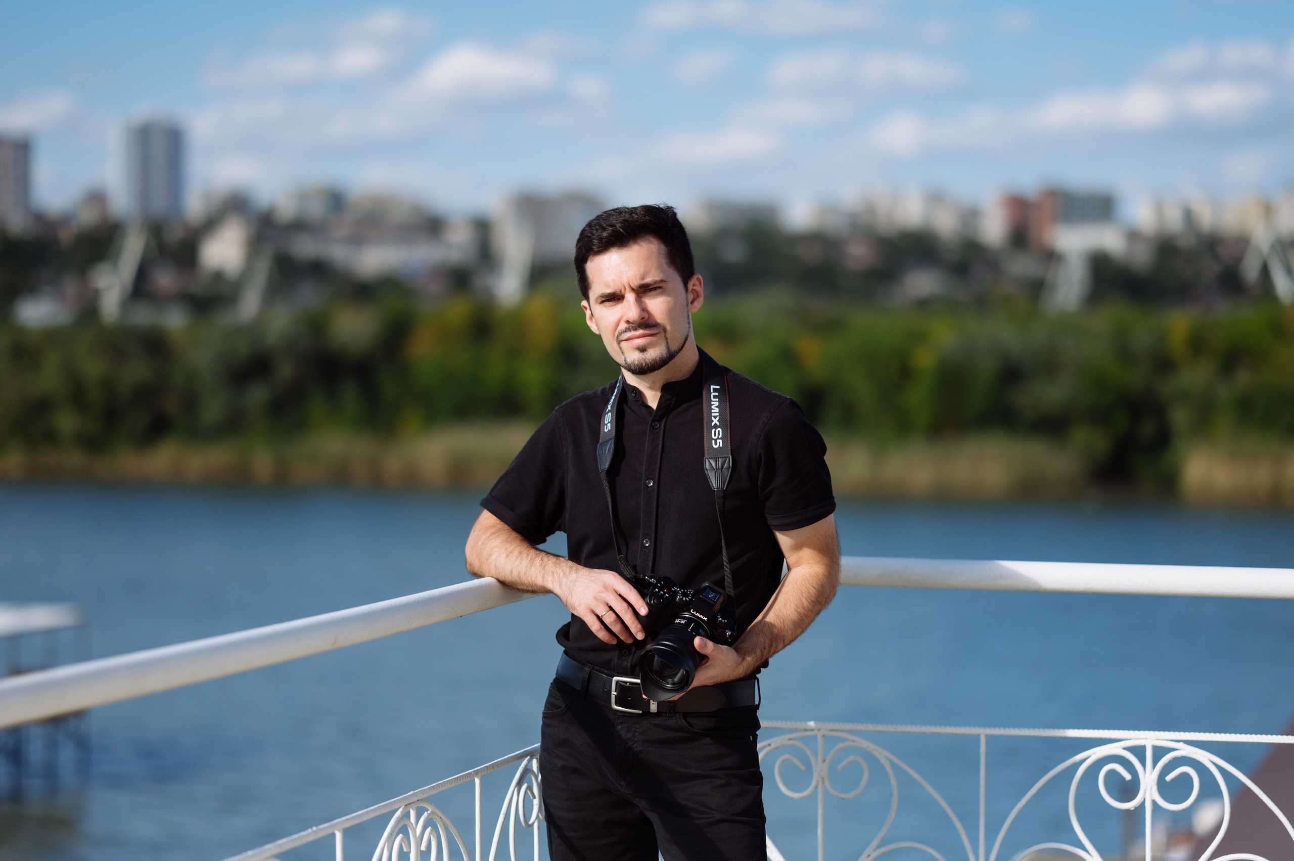 О нас / Контакты