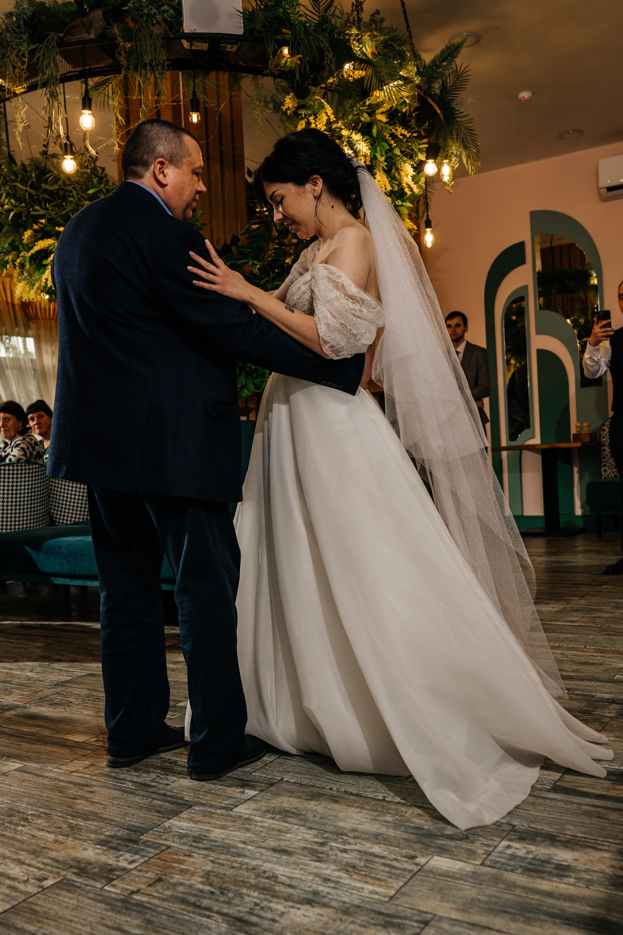 Вика и Артём. 24.04.2025. Фотограф в Каменске-Шахтинском Ольга Сагал