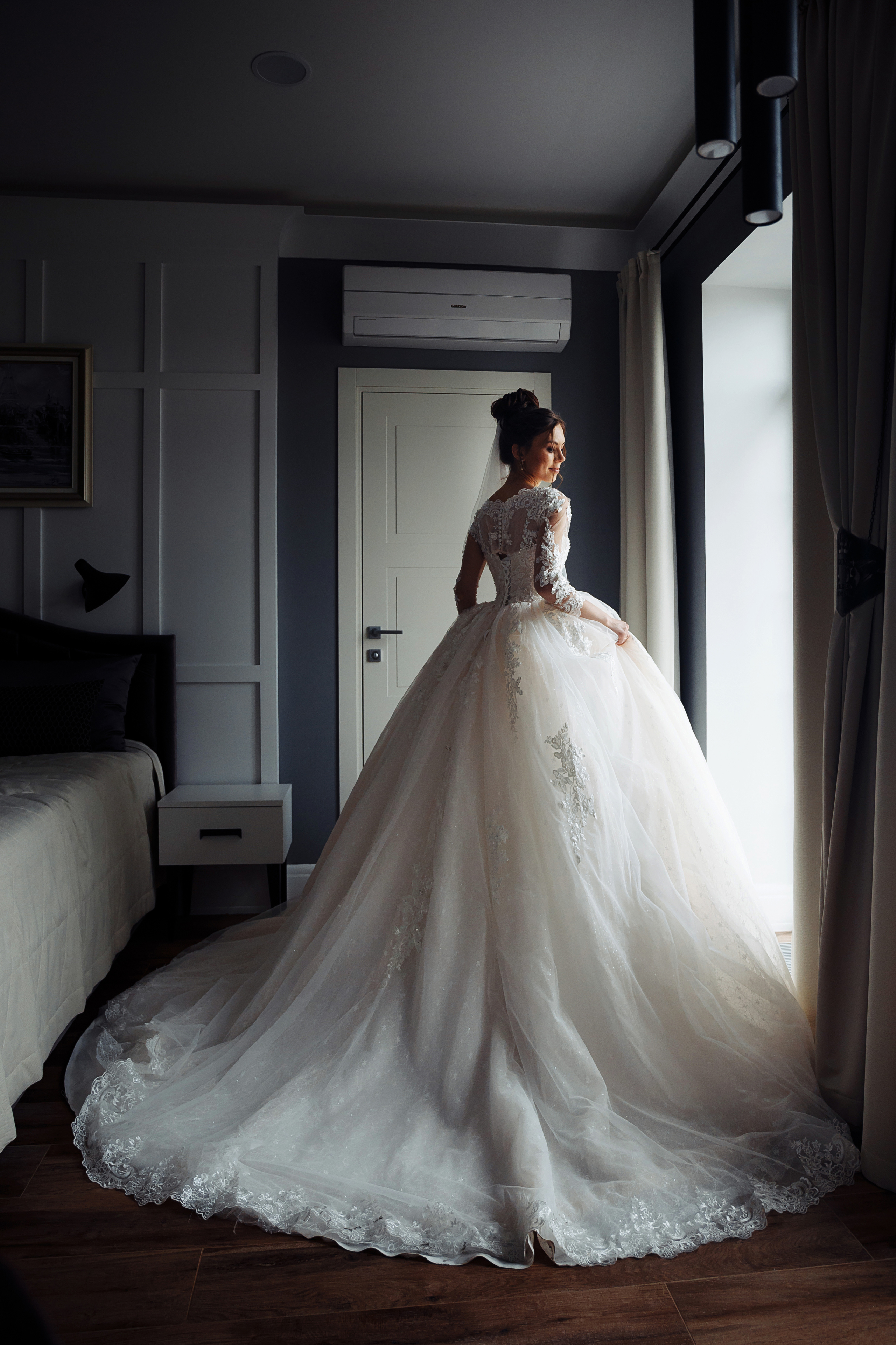 Свадебная фотосессия Ивана и Елены 01.03.2019. Свадебный фотограф Ерхов Антон