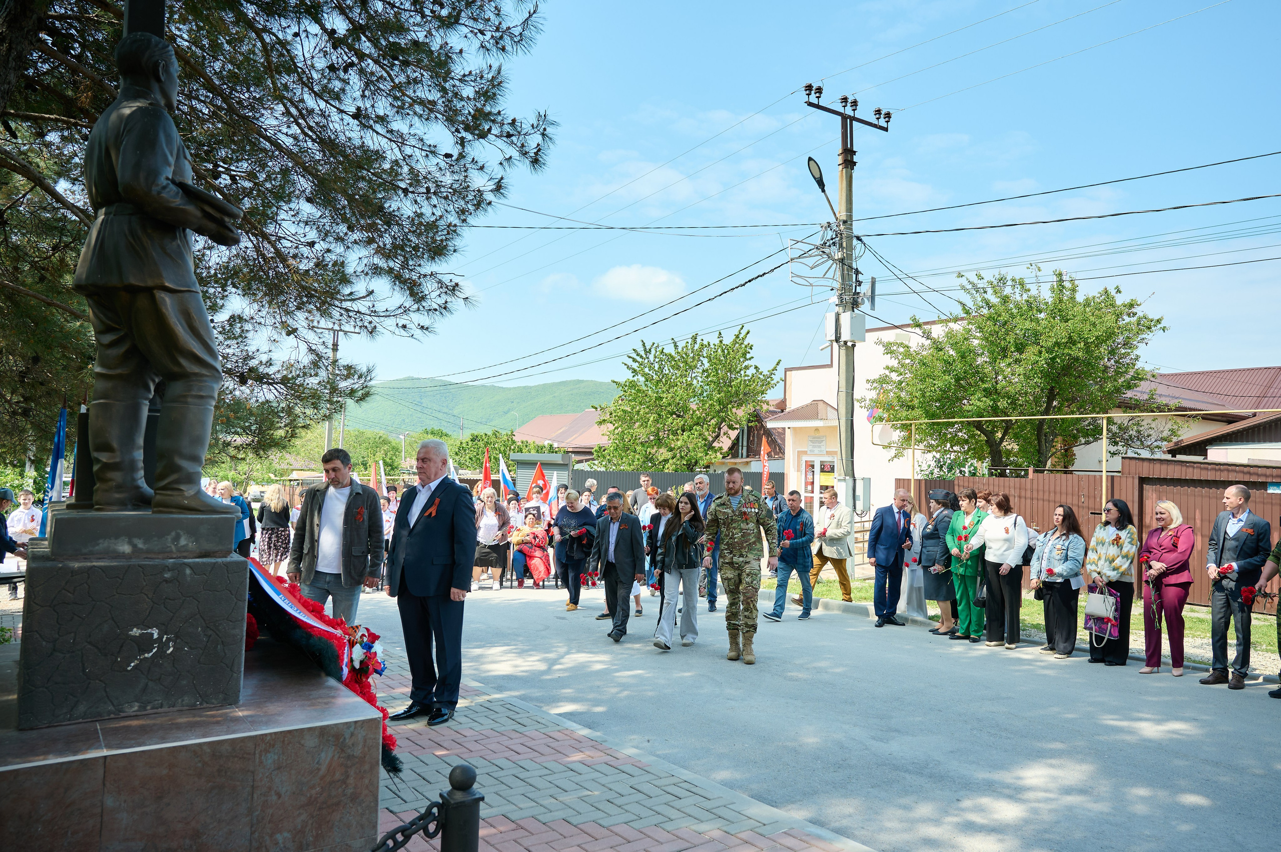 Митинг к 9 мая в с. Виноградное. Жизнь курорта Кабардинка в фотографиях