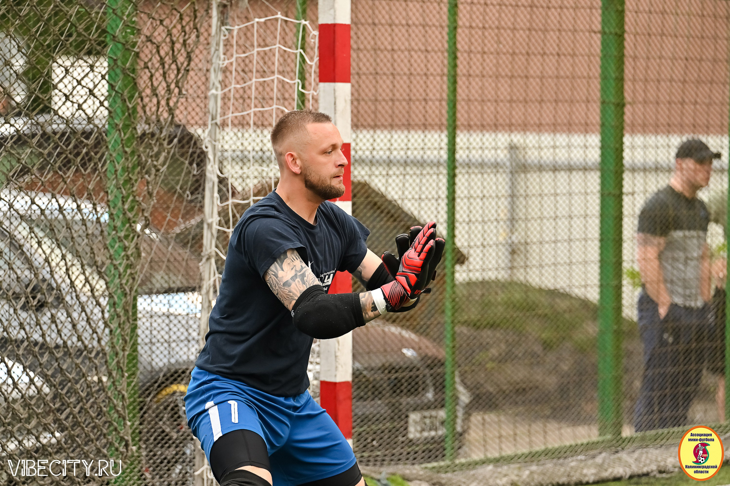ИГРЫ МИНИ-ФУТБОЛЬНОЙ И КОРПОРАТИВНОЙ ЛИГИ. VIBECITY.RU Вайб Сити Ру Фоторепортажи Фотоотчеты Калининград