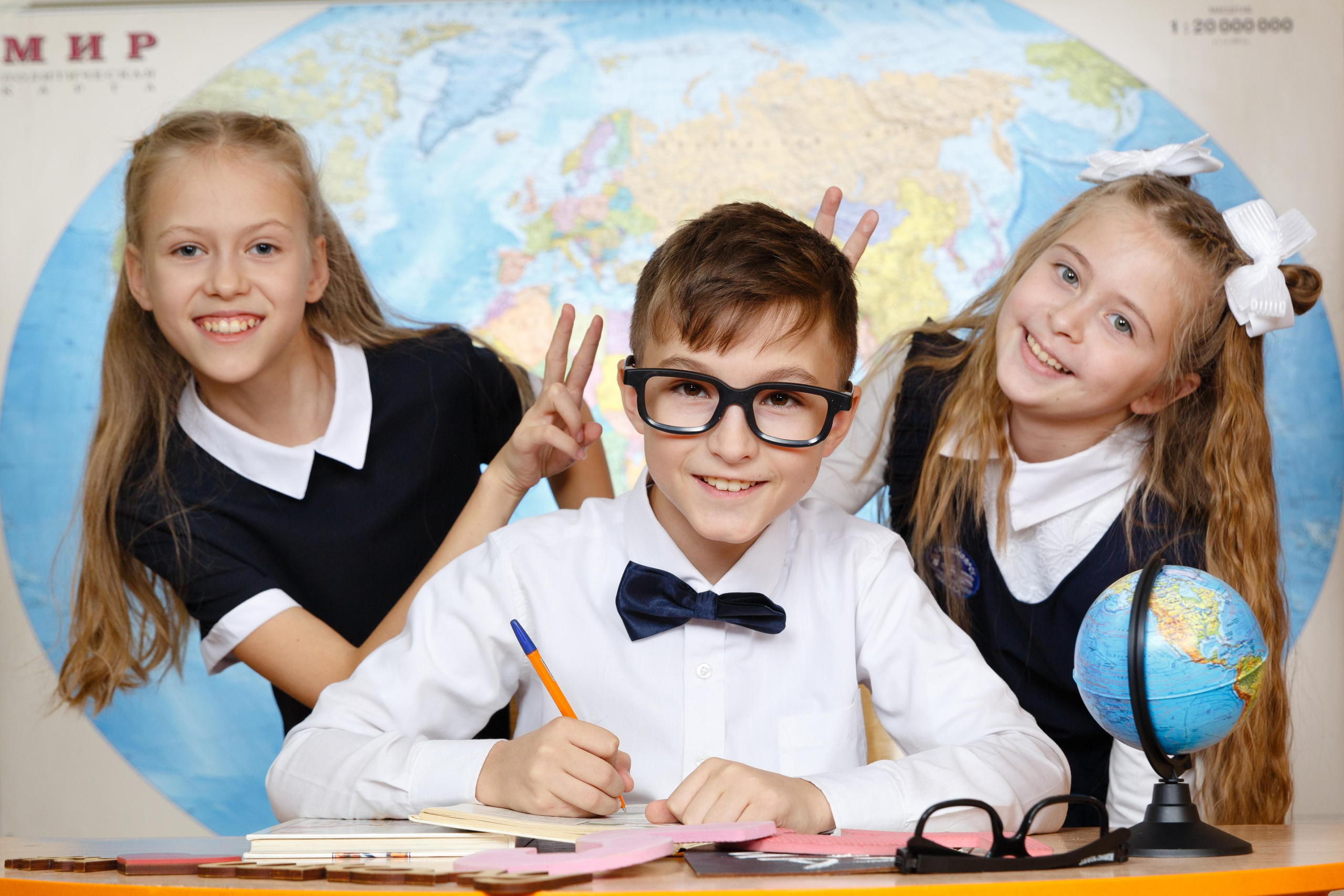 Выпускной альбом Красноярск. Выпускные альбомы Красноярск