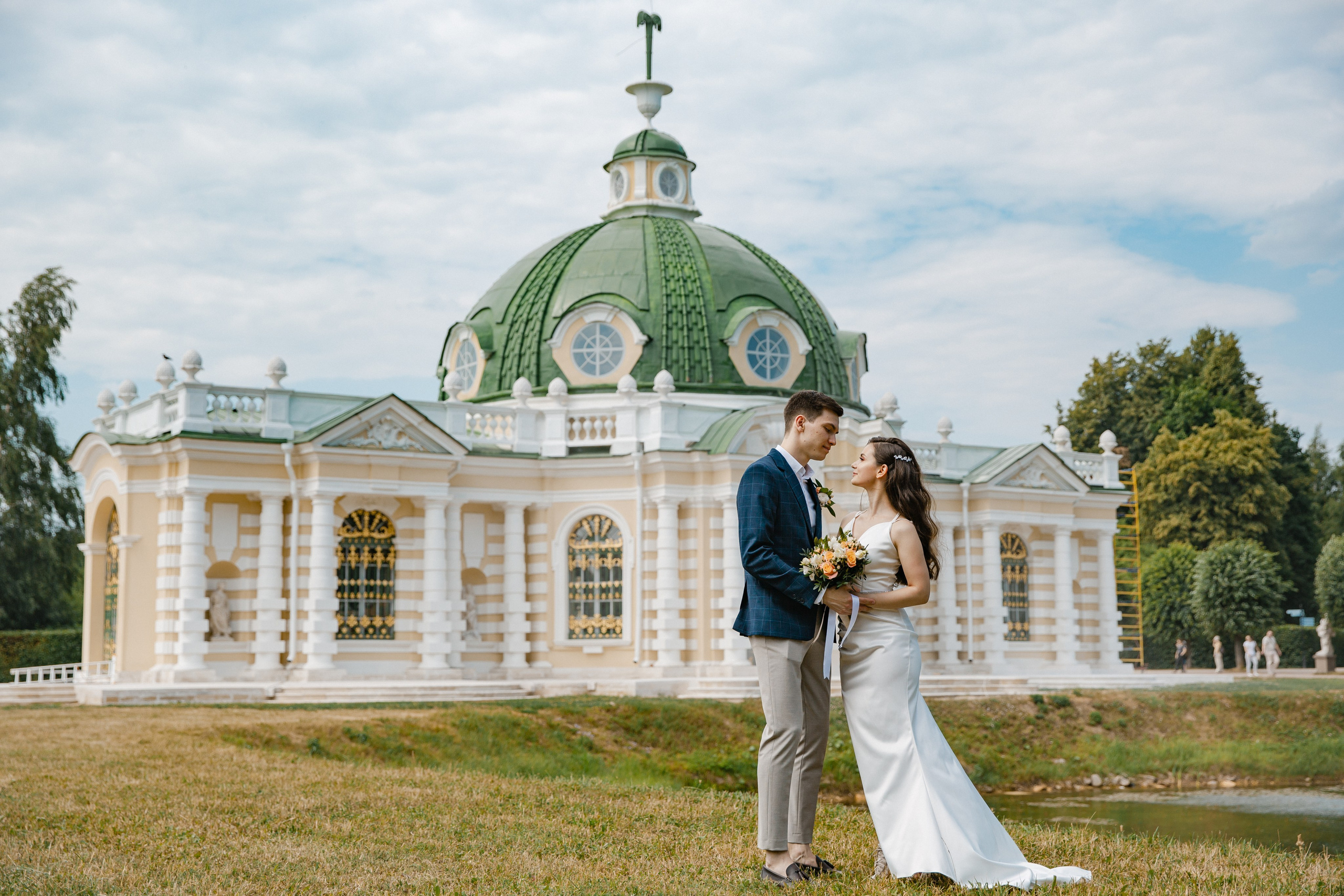 Свадебная фотосессия в Кусково. Фотограф и видеограф Анна Домашенко