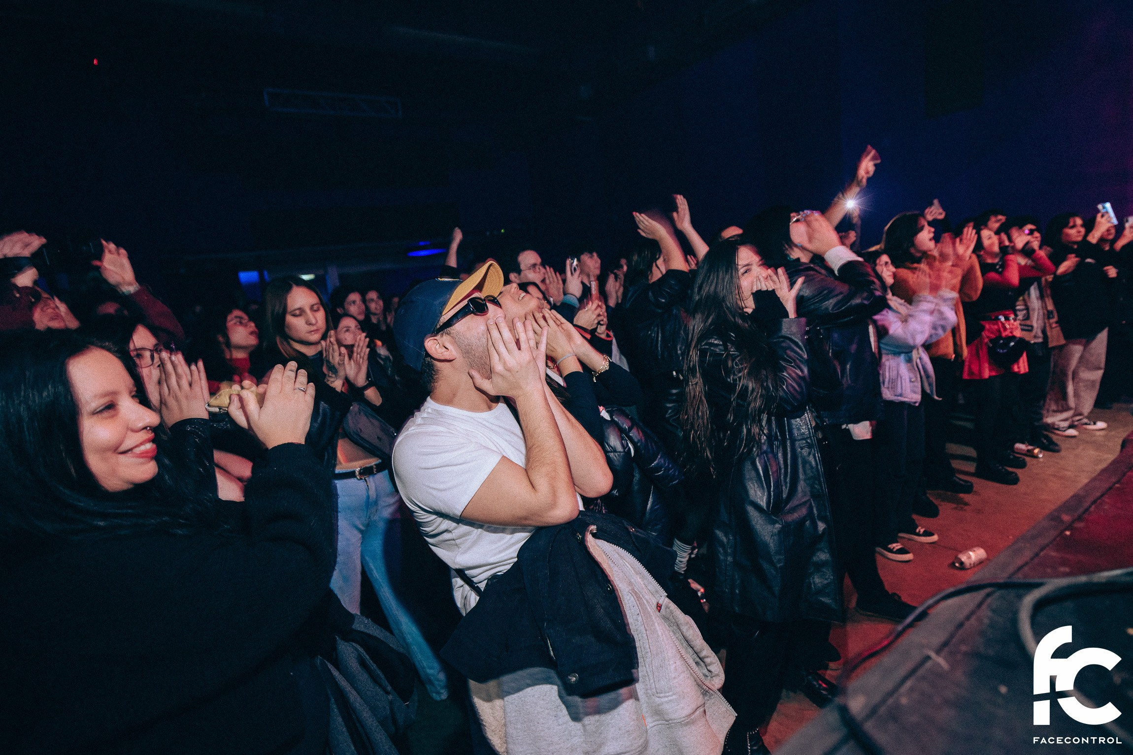 Sextape of Lovers. Face Control: Crónica social, anuncios de eventos y reportajes fotográficos