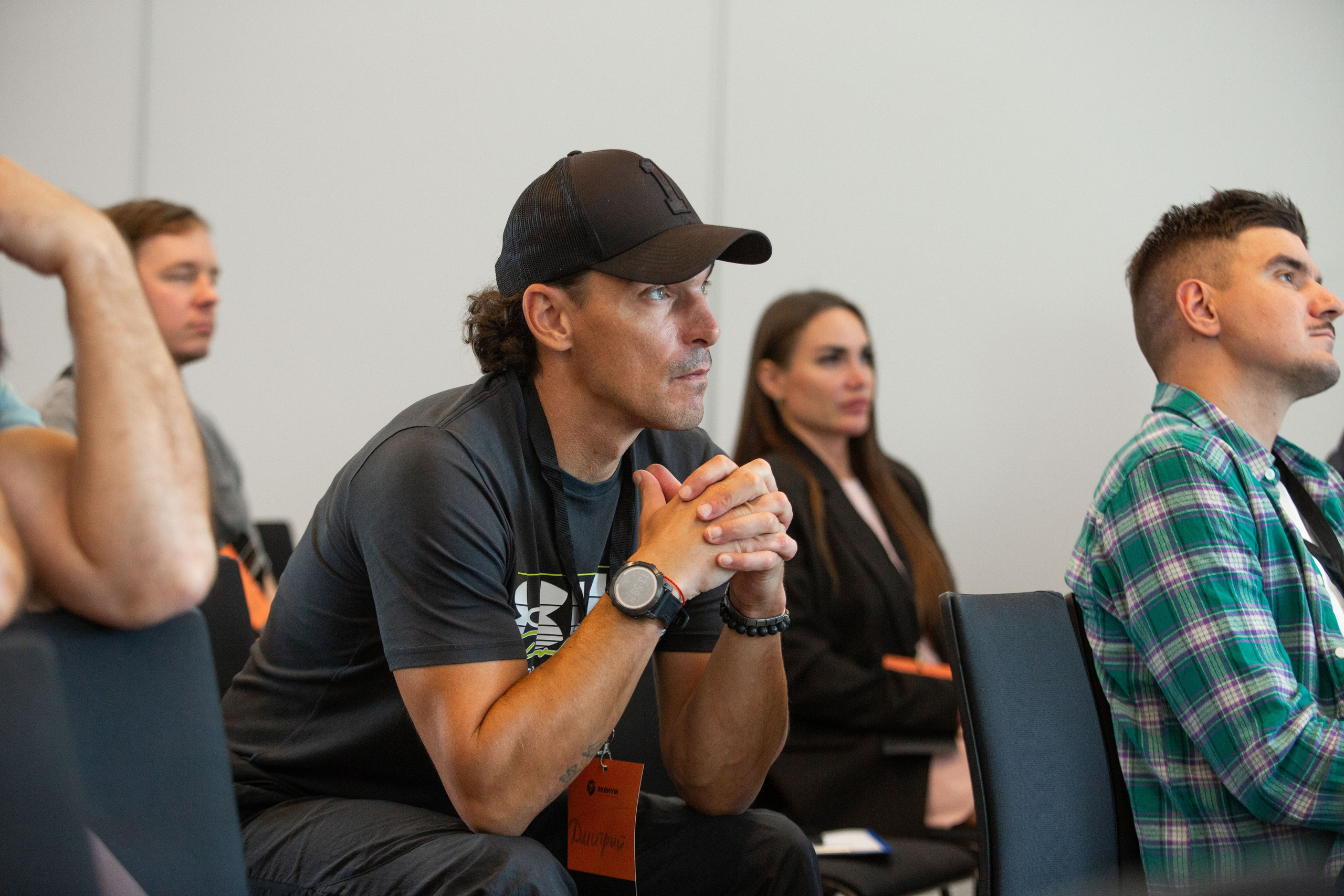 Репортажная фотосъемка во Владивостоке. Портретный, свадебный, репортажный фотограф во Владивостоке Юлиана Джули Фокс