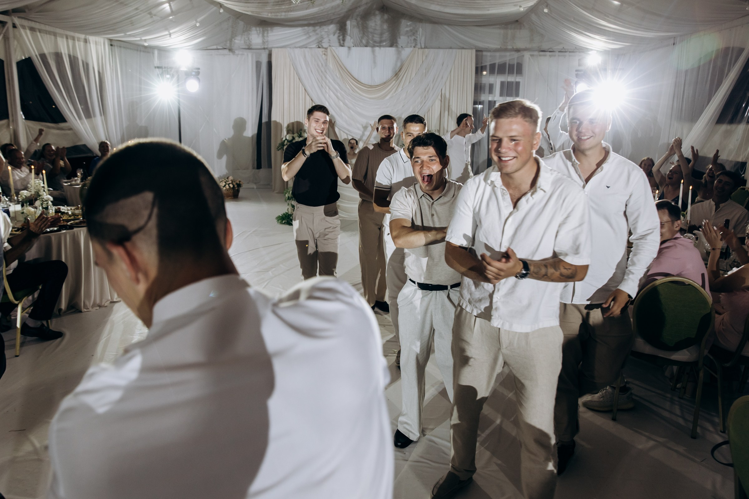 Ангелина и Андрей. Свадебная серия. Фотограф в Крыму — Федор зайцев. Свадебная, семейная и портретная съёмка. Фотографии для контента, для бизнеса. Корпоративная съёмка