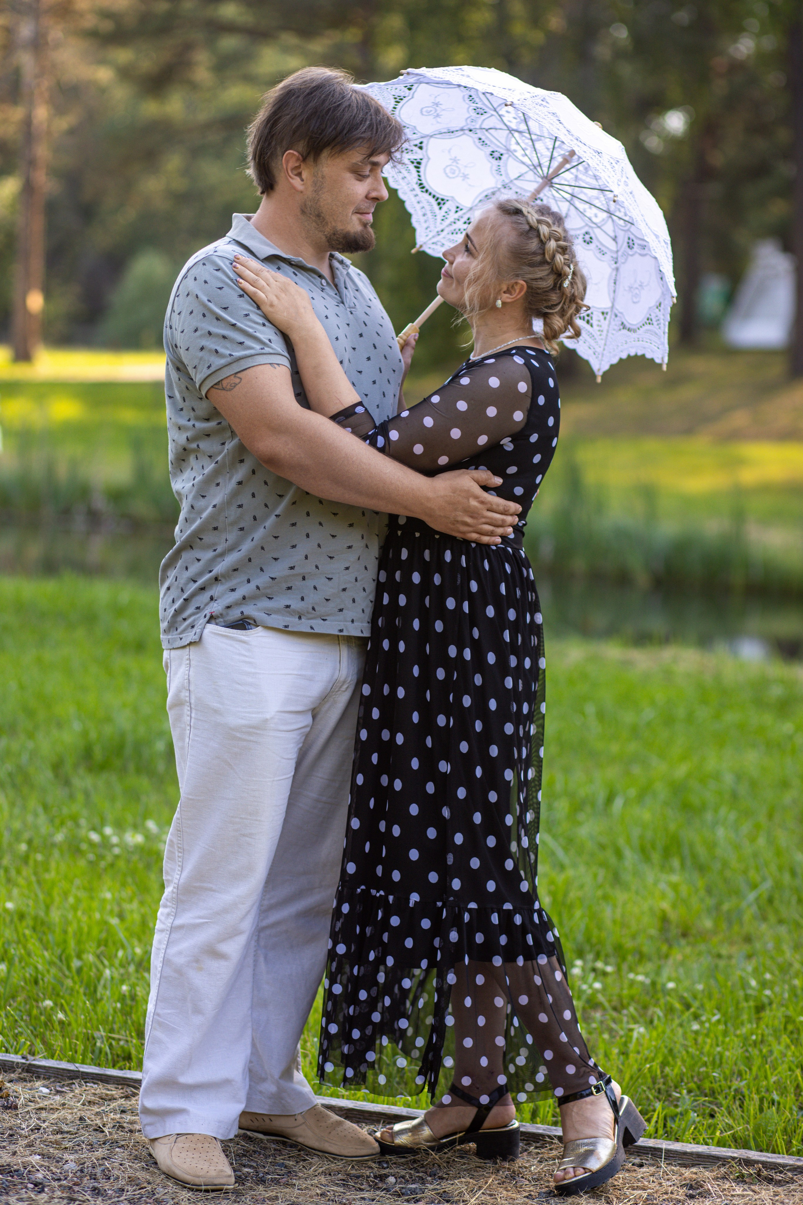 Фотосессия на выпускной. Школа № 12, 11 класс, 2024 г. Студия выпускных альбомов Остров