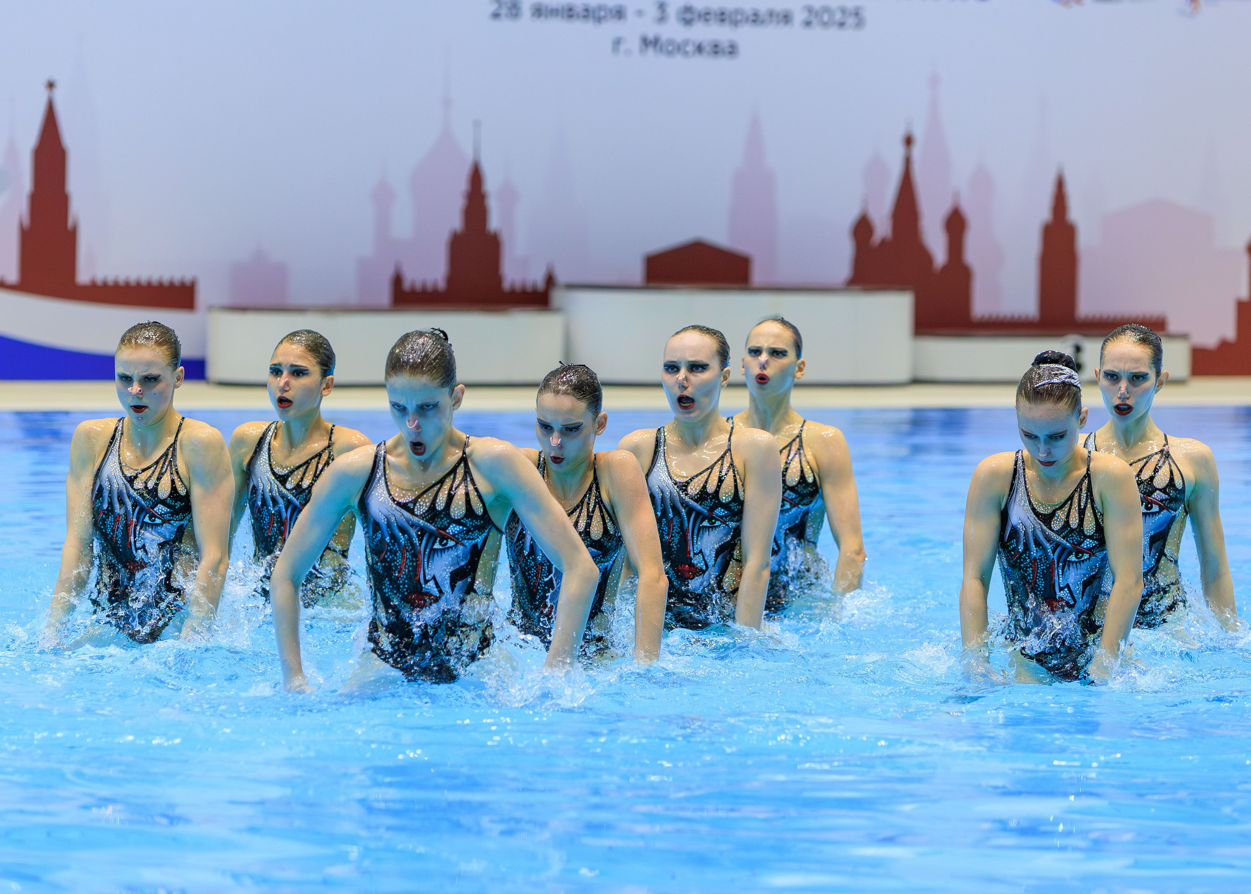 Первенство России по синхронному плаванию группа — произвольная программа. Выпускные альбомы и школьный фотограф в Подольске, Троицке, Щербинке, Москве и Московской области