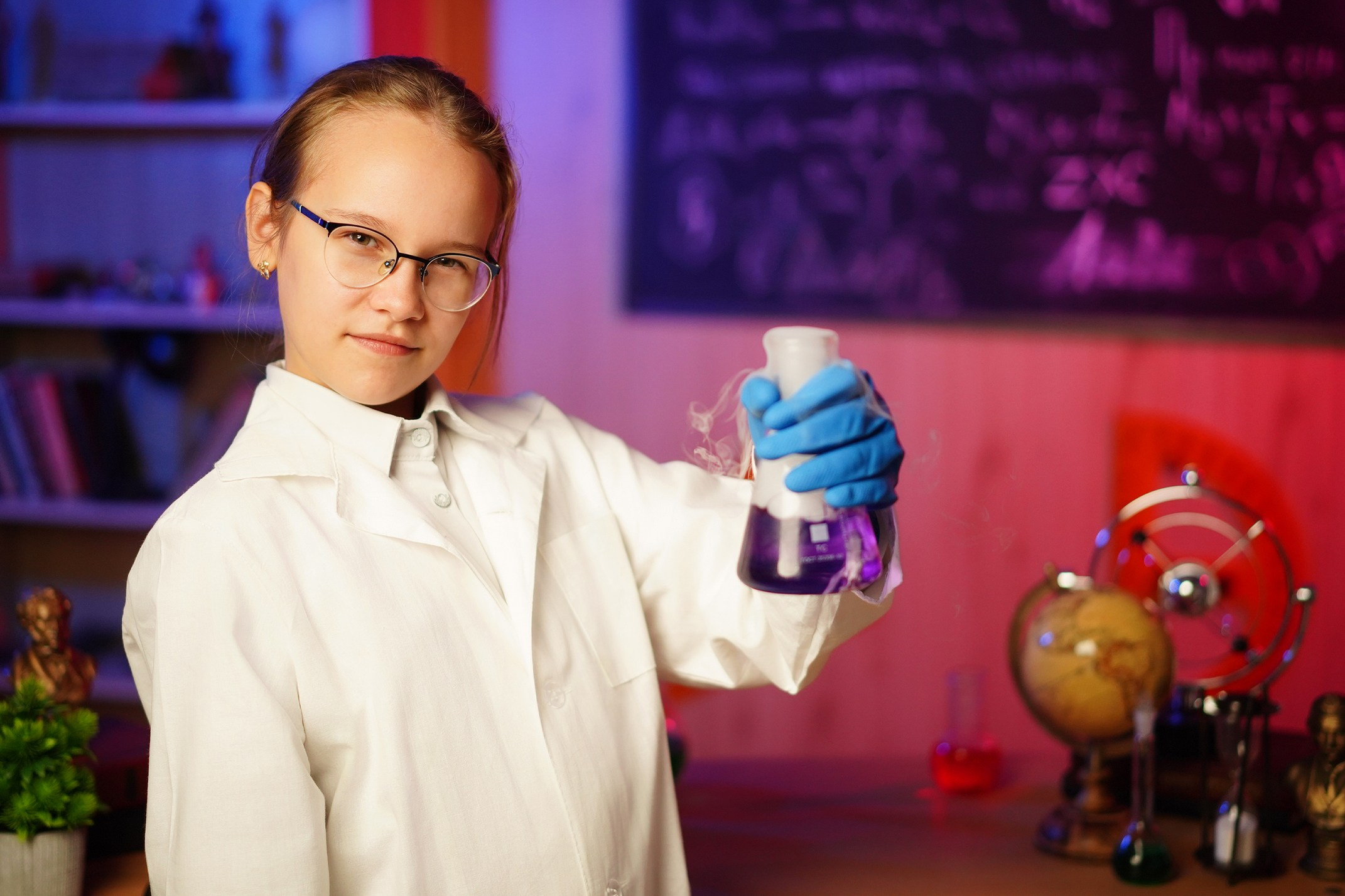 Фотосессия в стиле «Химики». GOTRA — выпускные альбомы в Тюмени