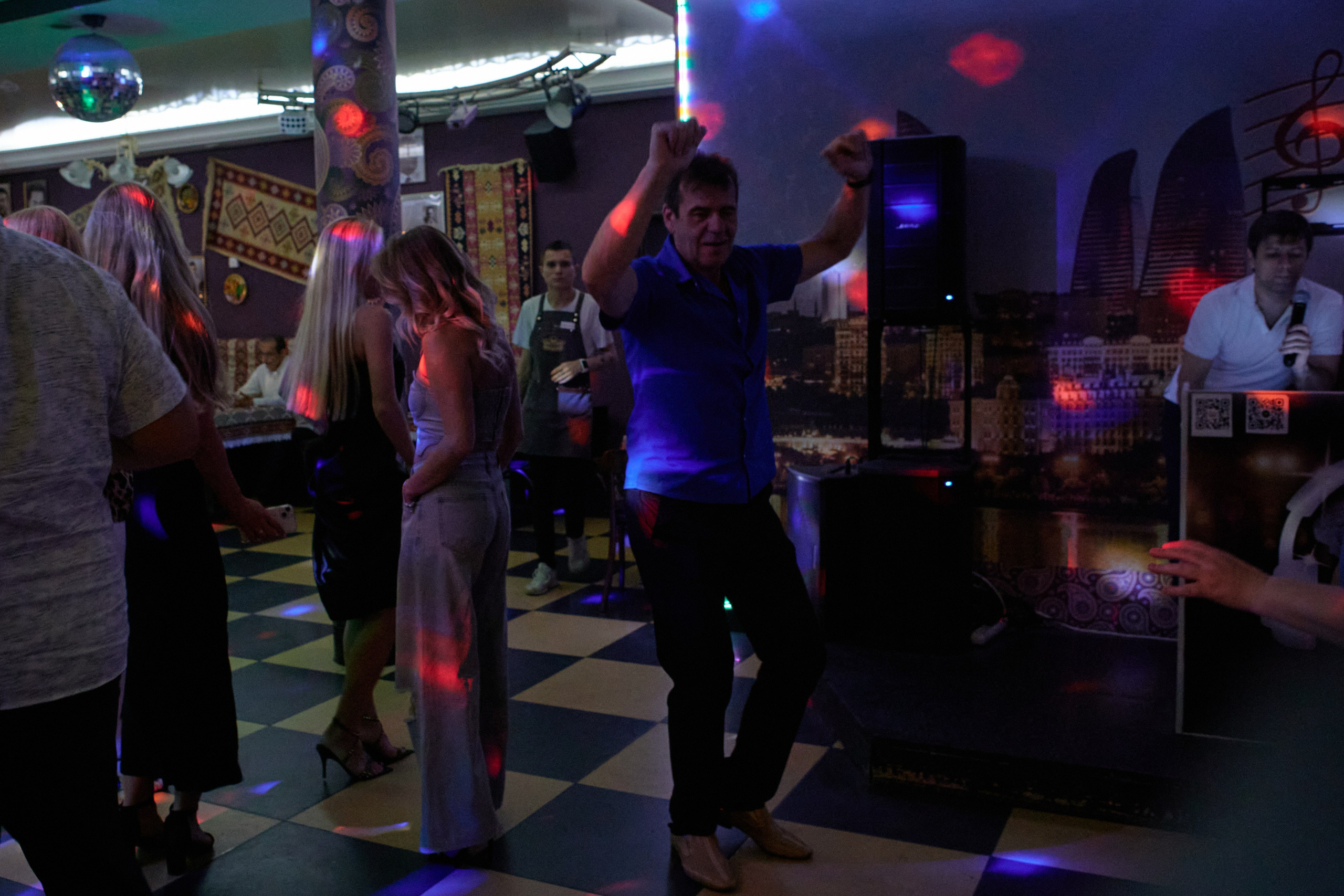 Не белое пятно. Дмитрий Ермаков. Документальный фотограф