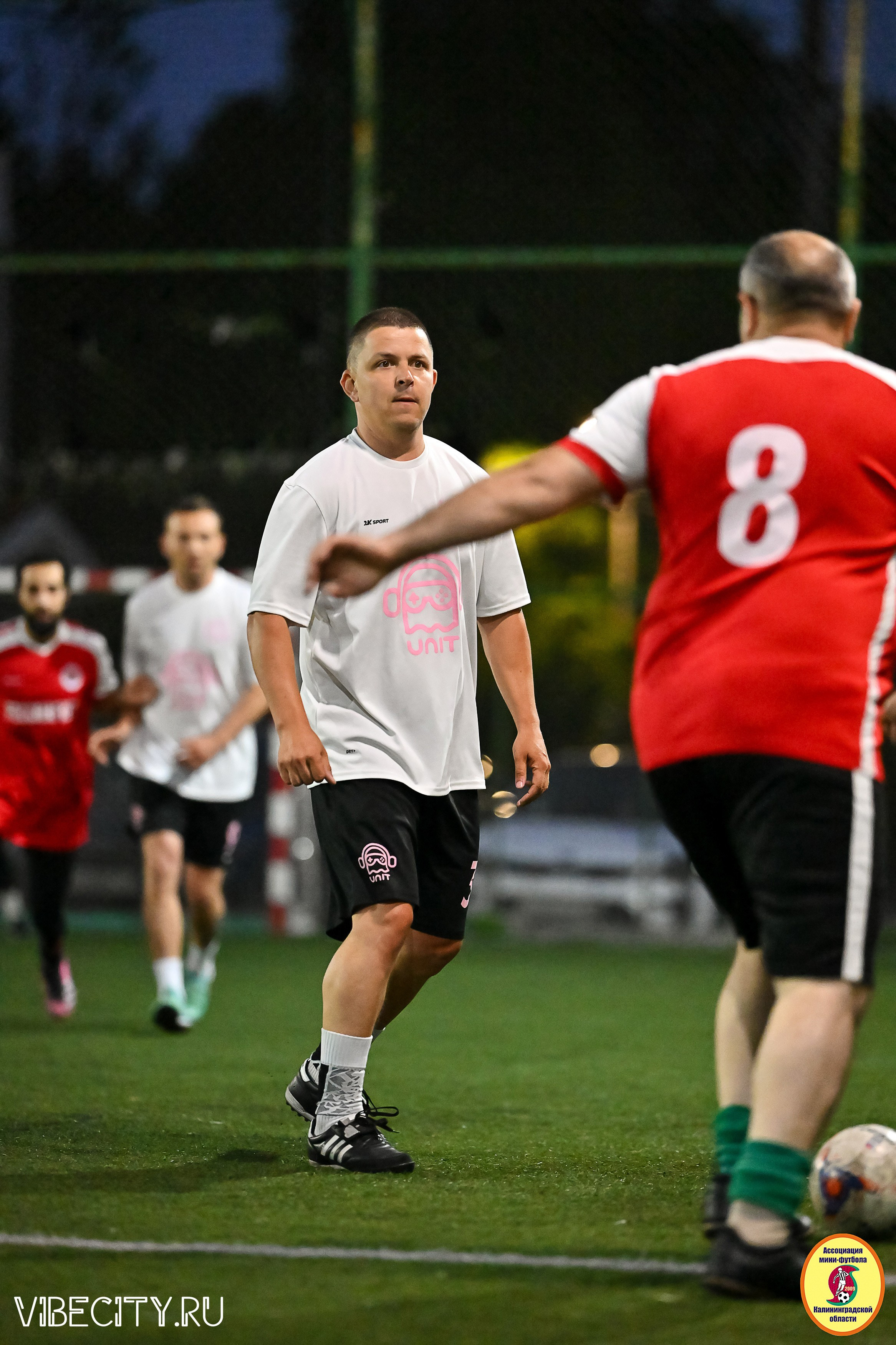 ИГРЫ МИНИ-ФУТБОЛЬНОЙ И КОРПОРАТИВНОЙ ЛИГИ. VIBECITY.RU Вайб Сити Ру Фоторепортажи Фотоотчеты Калининград
