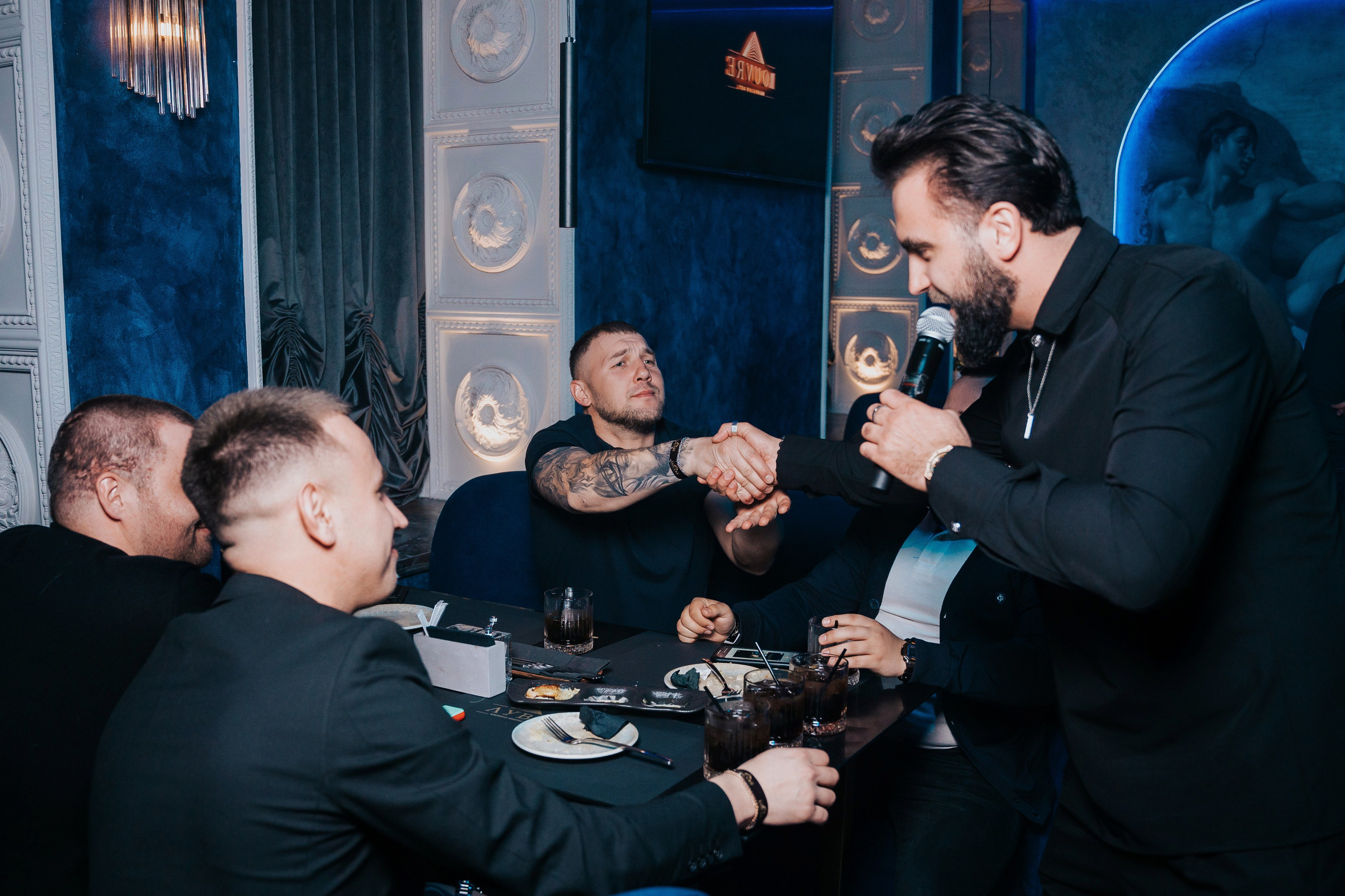 ЛУВР. СВОИ. ФОТООТЧЕТЫ-СОБЫТИЯ-МЕСТА