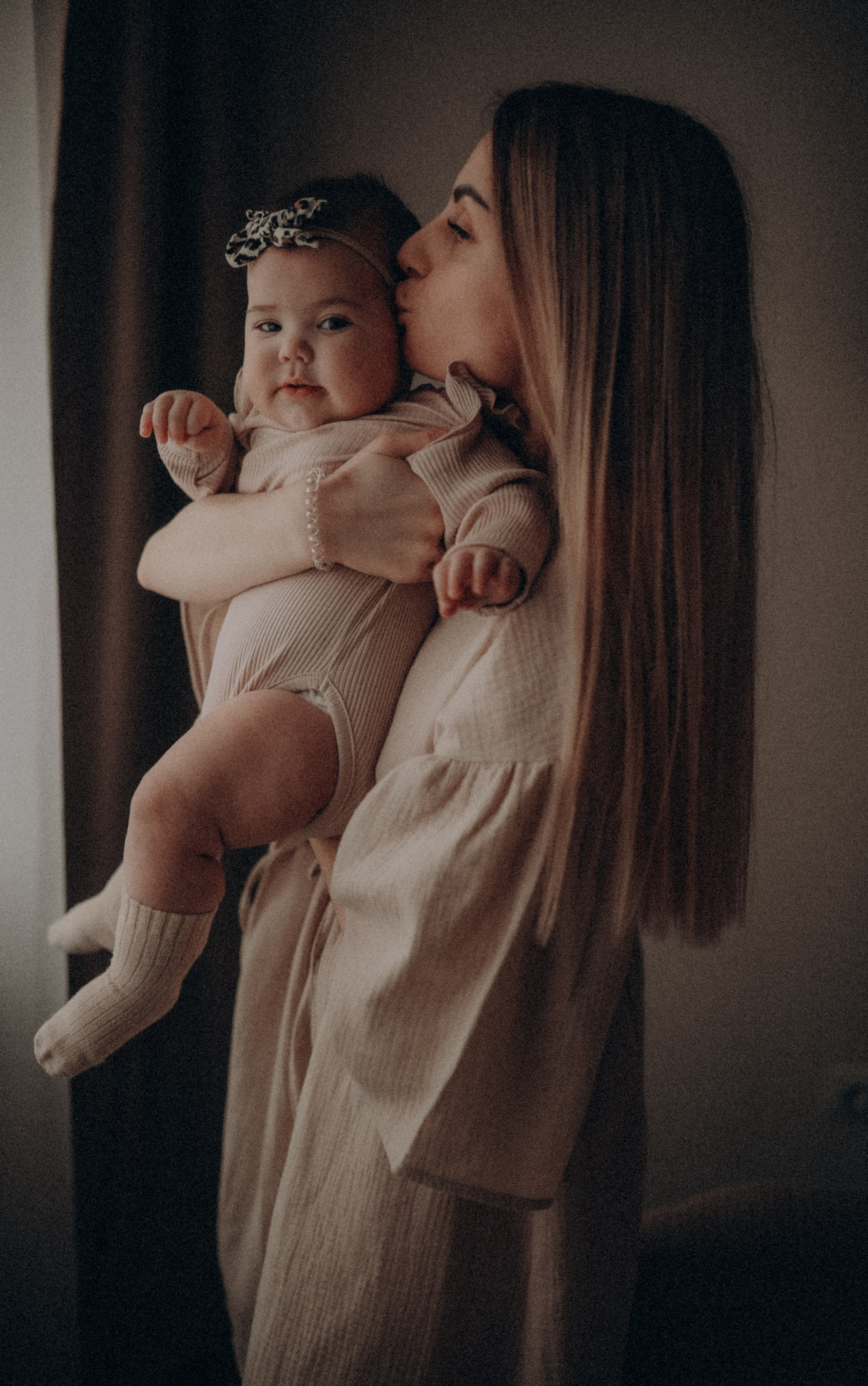 Катя, Максим и малышки Агата с Даной. Семейный фотограф в Москве и Люберцах Юлия Гуськова