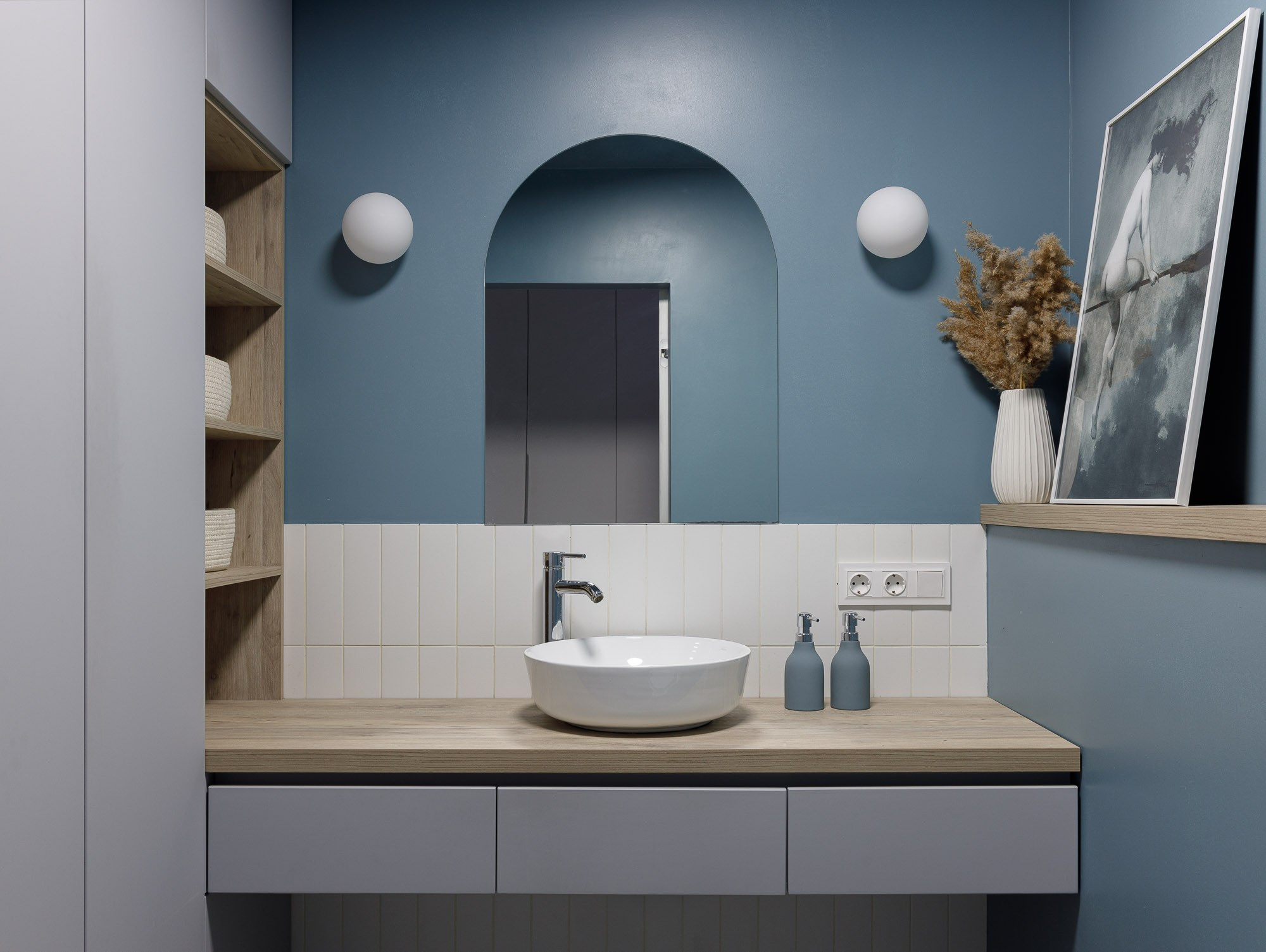 Tati Design: Интерьер офиса нотариальной конторы. Интерьерный фотограф Дима Птицын и стилист Дарья Копылова