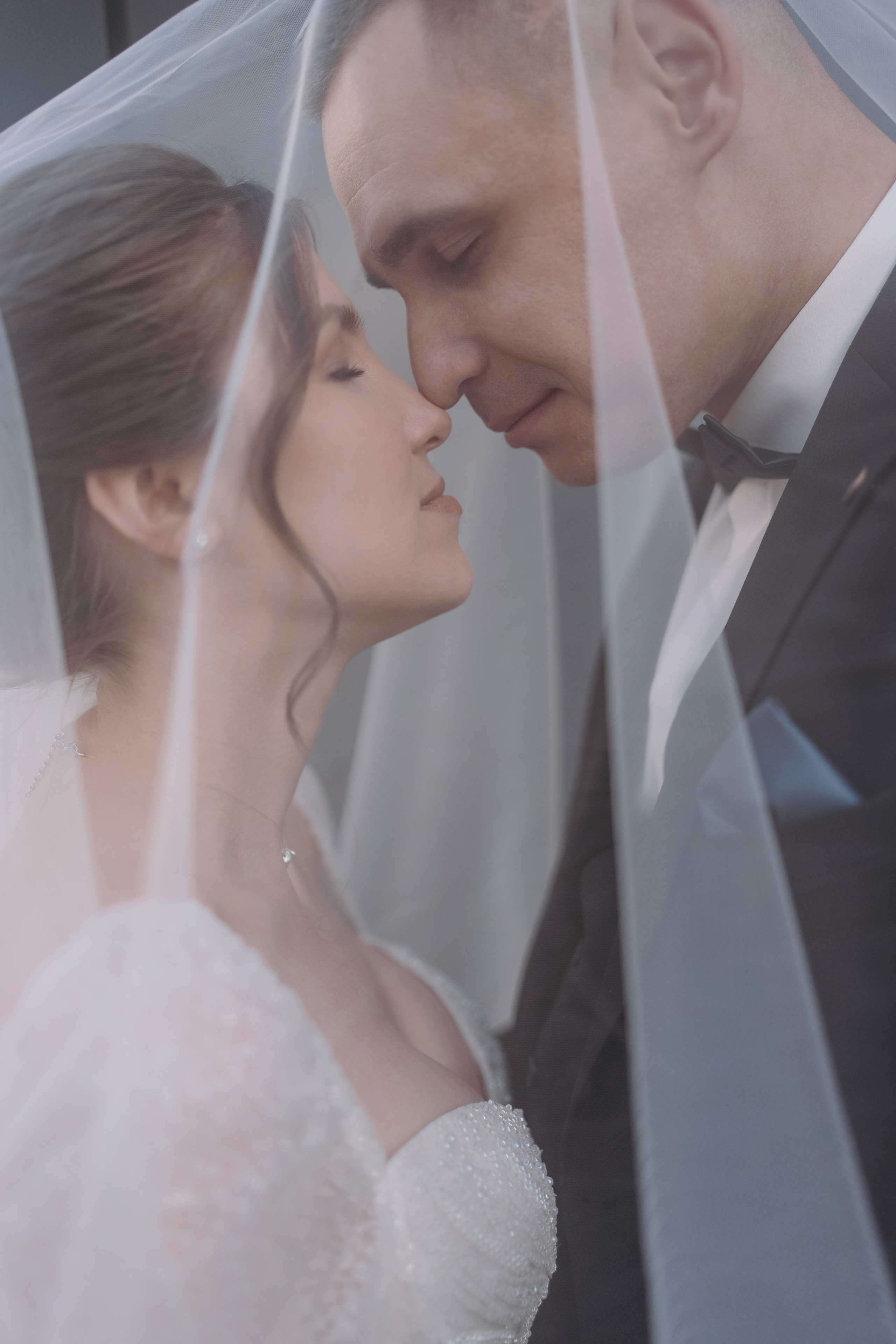 СВАДЕБНЫЙ ФОТОГРАФ УФА, АРТ ХОЛЛ, АЗАТ ГАЙСИН ВЕДУЩИЙ