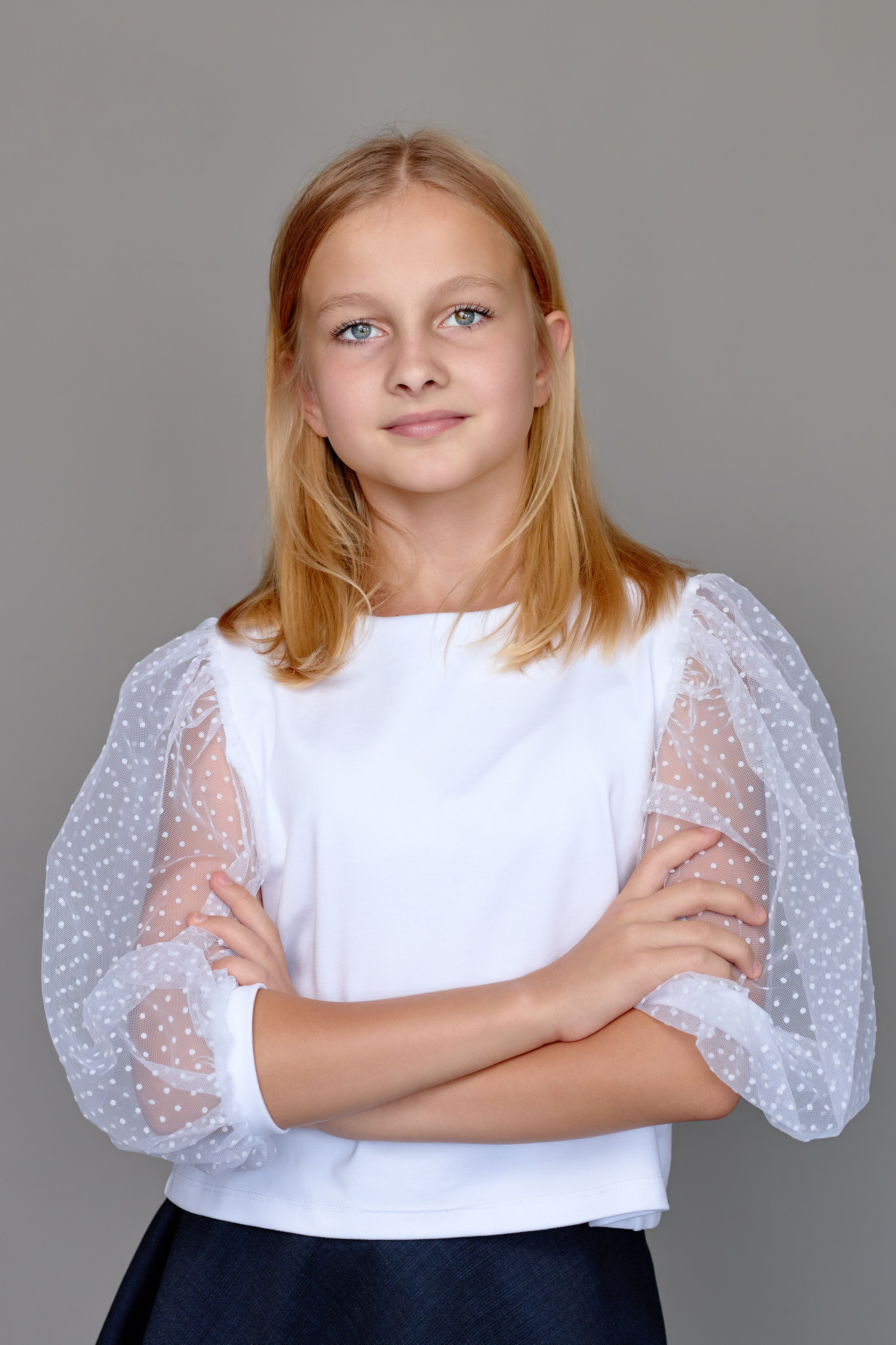 Сьемка 4 класса в студии на Выпускной Альбом. Фотограф Выпускные альбомы Таганрог Сергей Коробченко