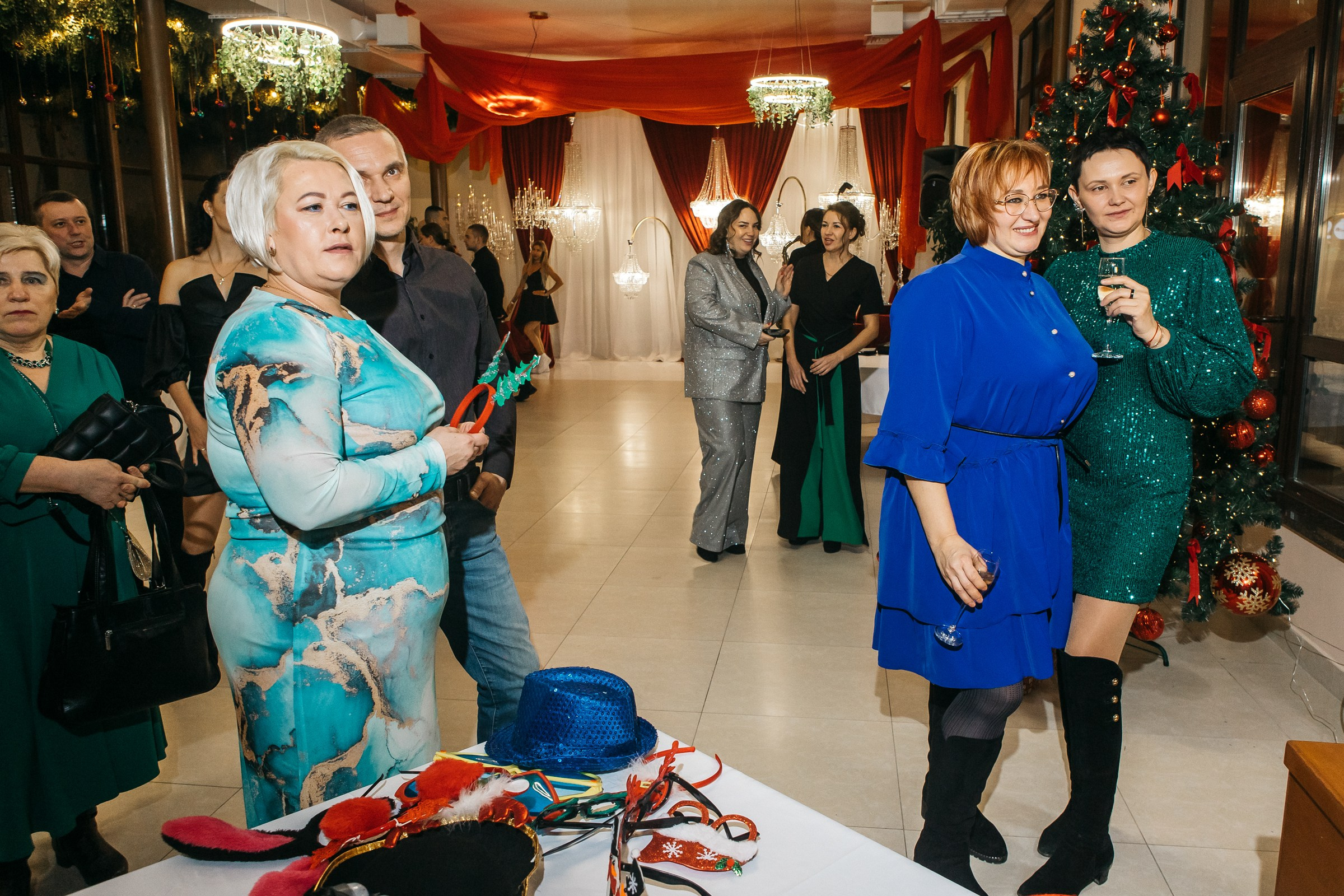 Хороший репортажный фотограф на корпоратив в Питере