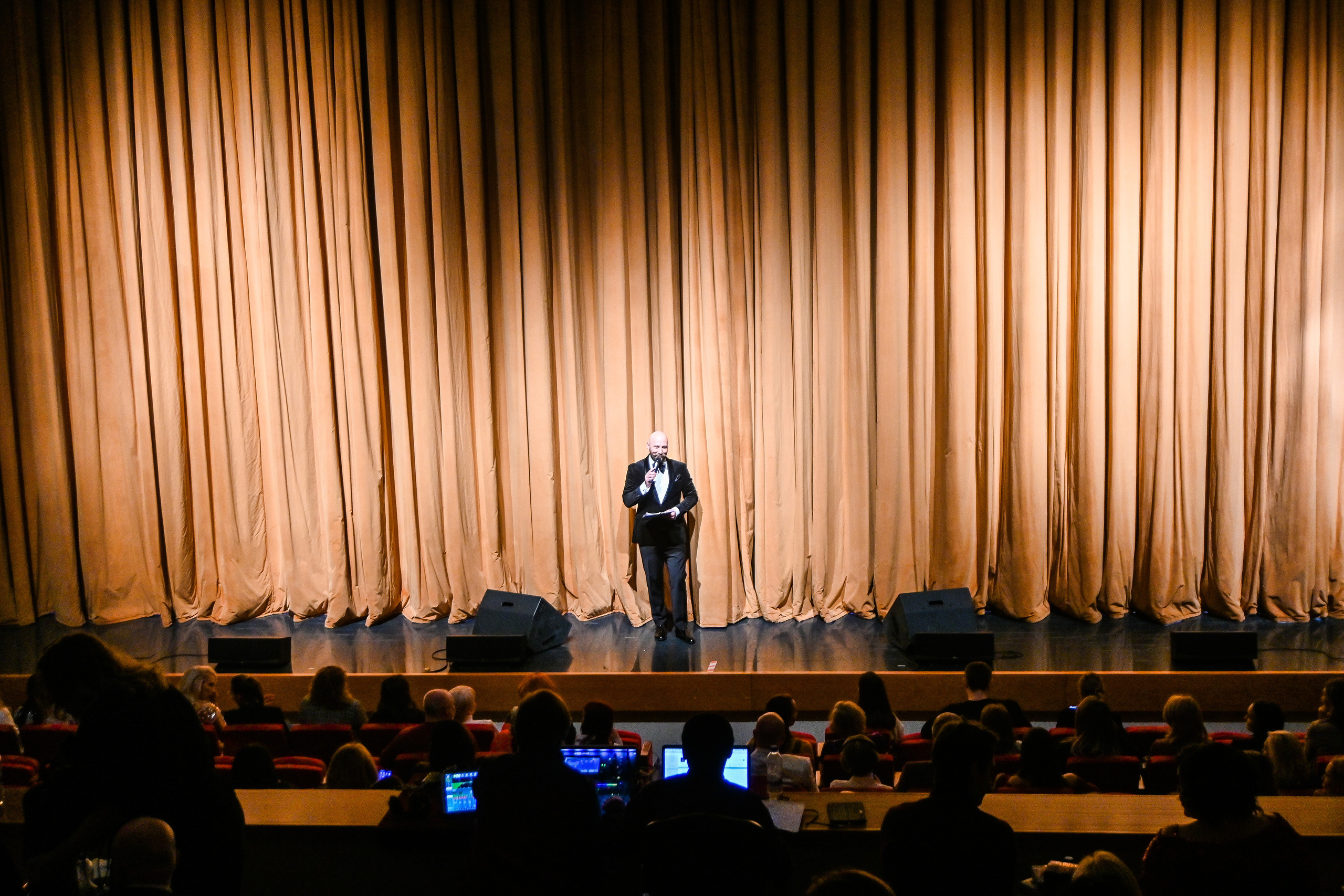 MELONRICH_XXL_2022. Фотограф для бизнесконтента, репортажей и семейного альбома в Москве