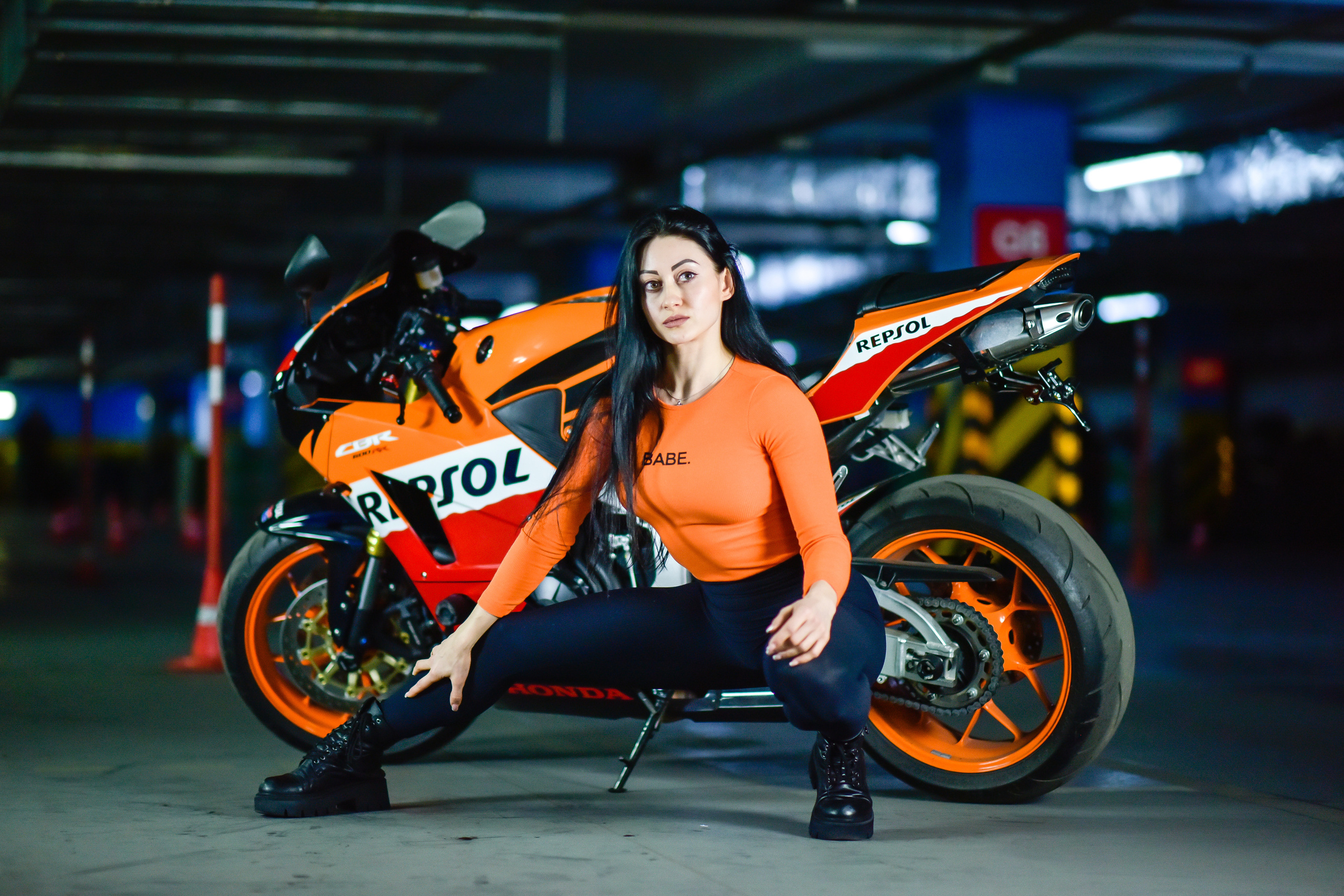 МОТОДЕВУШКИ. Фотограф для бизнесконтента, репортажей и семейного альбома в Москве