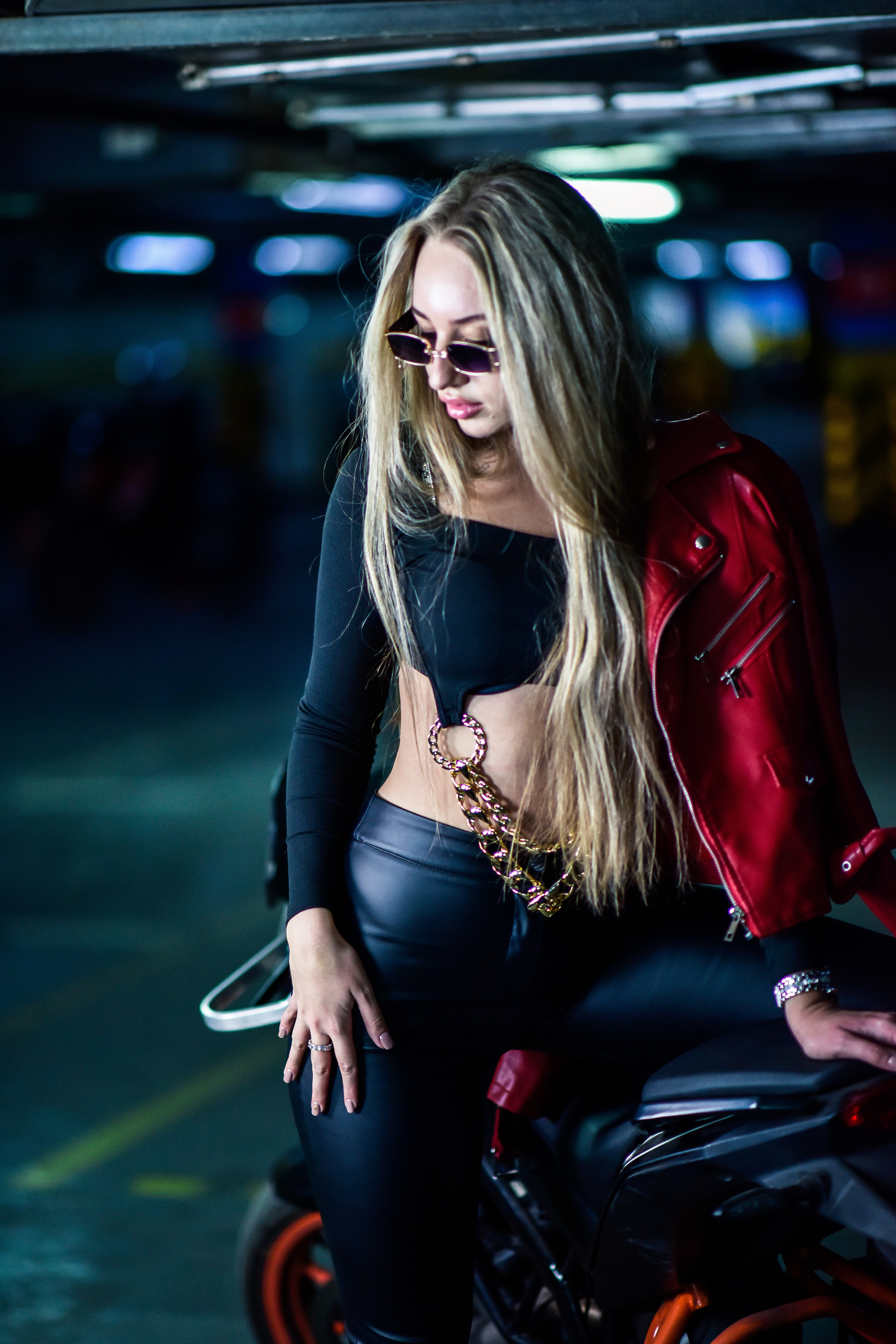 МОТОДЕВУШКИ. Фотограф для бизнесконтента, репортажей и семейного альбома в Москве