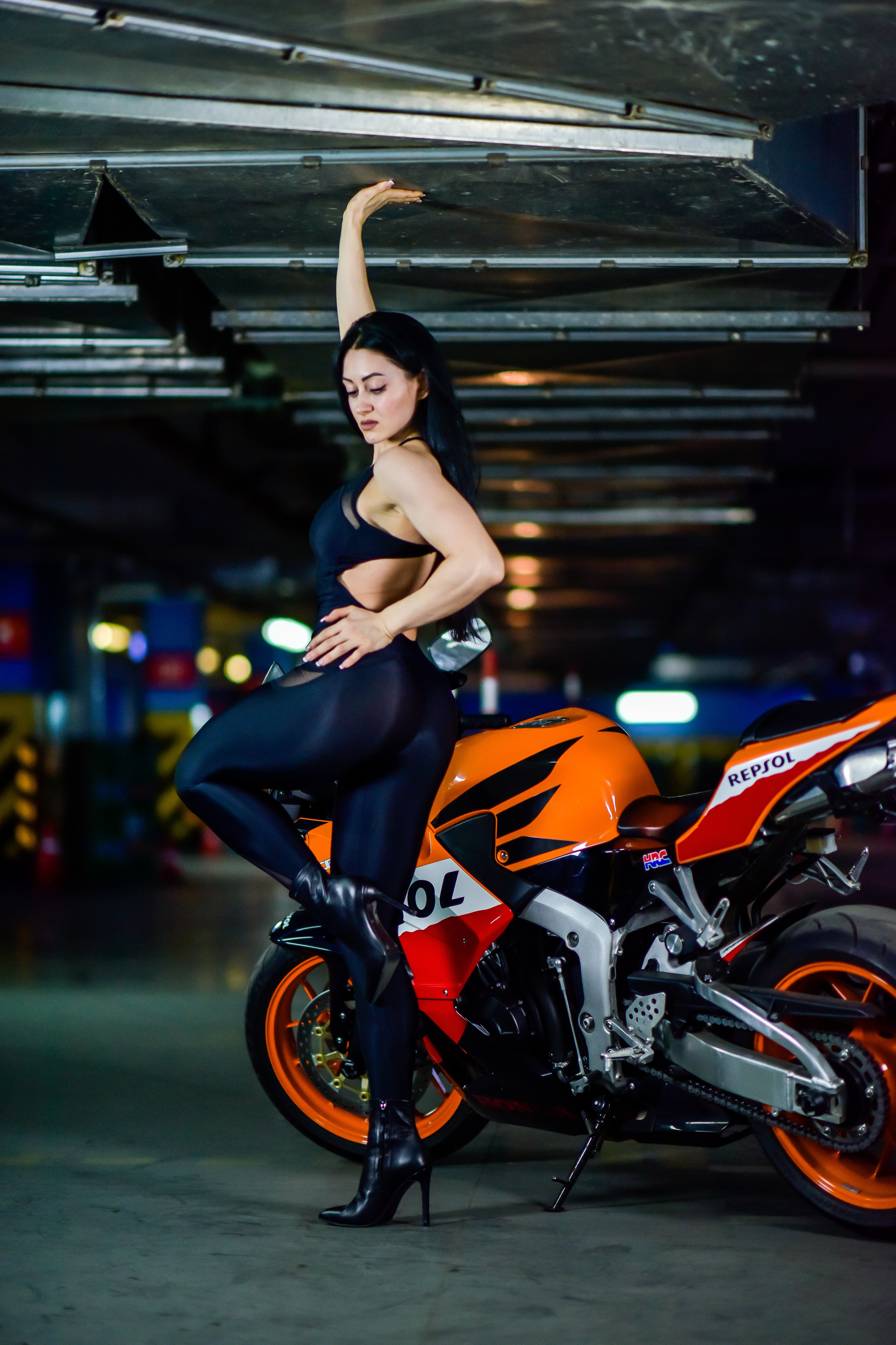 МОТОДЕВУШКИ. Фотограф для бизнесконтента, репортажей и семейного альбома в Москве