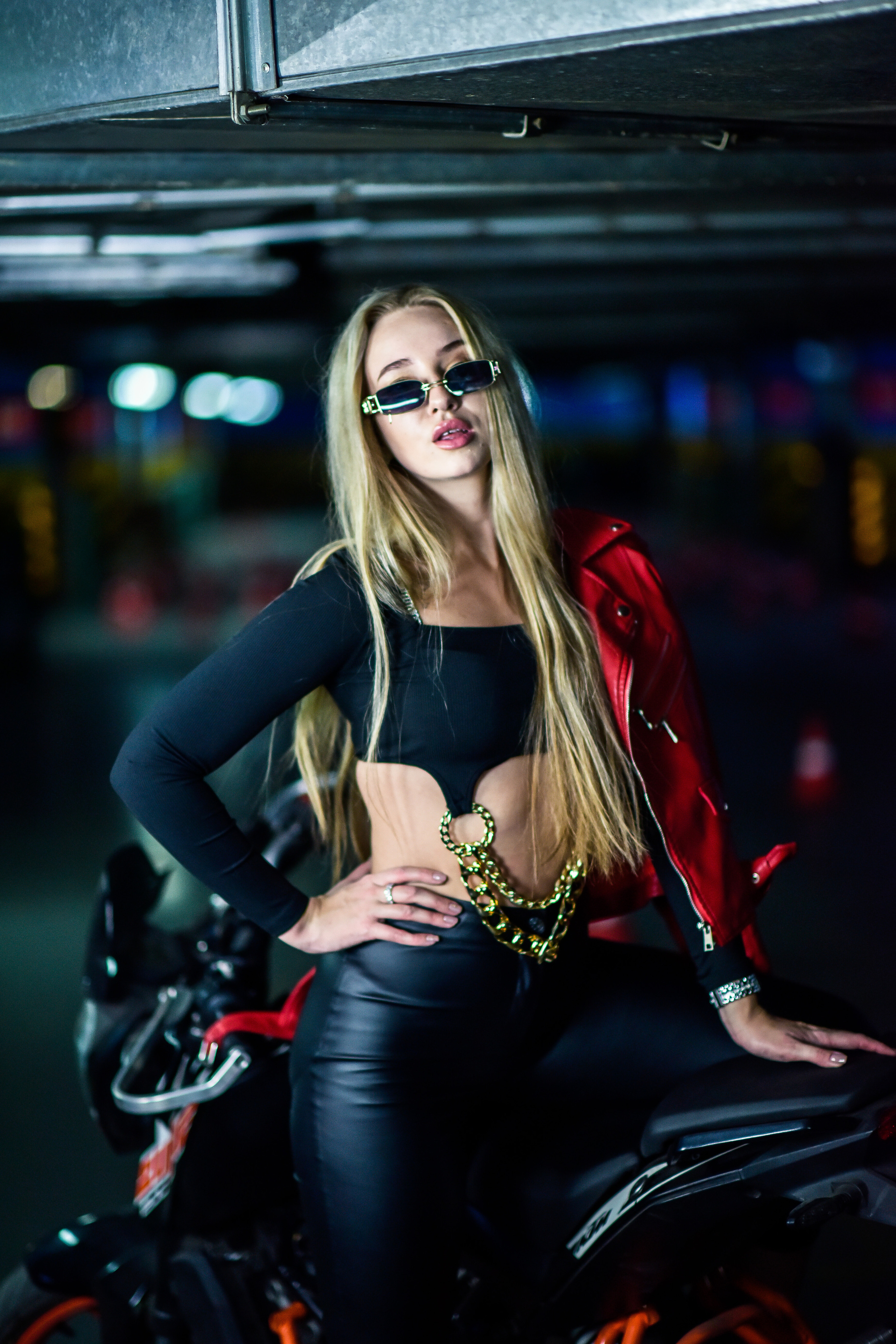 МОТОДЕВУШКИ. Фотограф для бизнесконтента, репортажей и семейного альбома в Москве