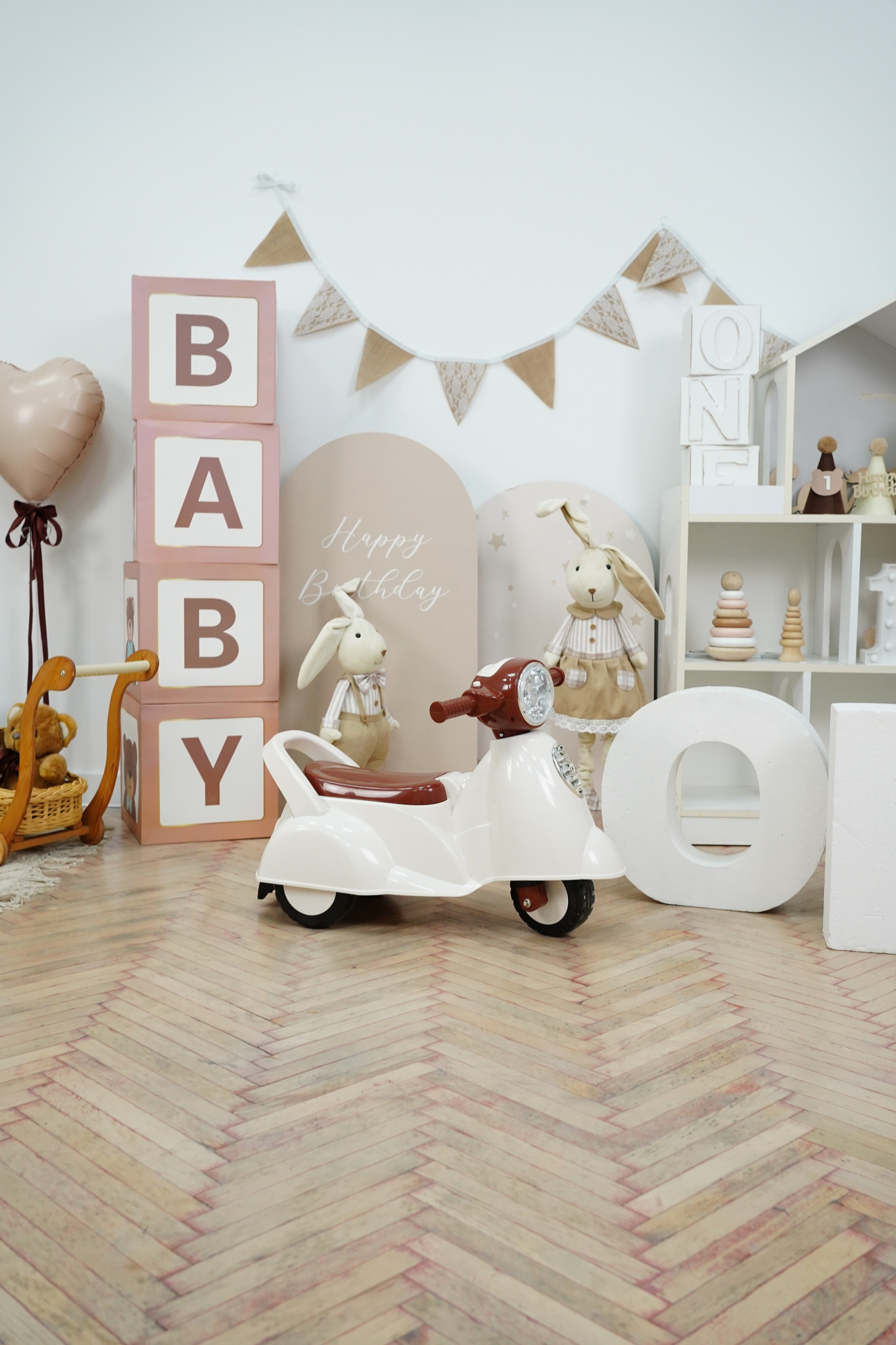 Наши Новые Фотозоны. Детская Фотостудия ГОДОВАСИКИ в Санкт-Петербурге фотосесия на годик