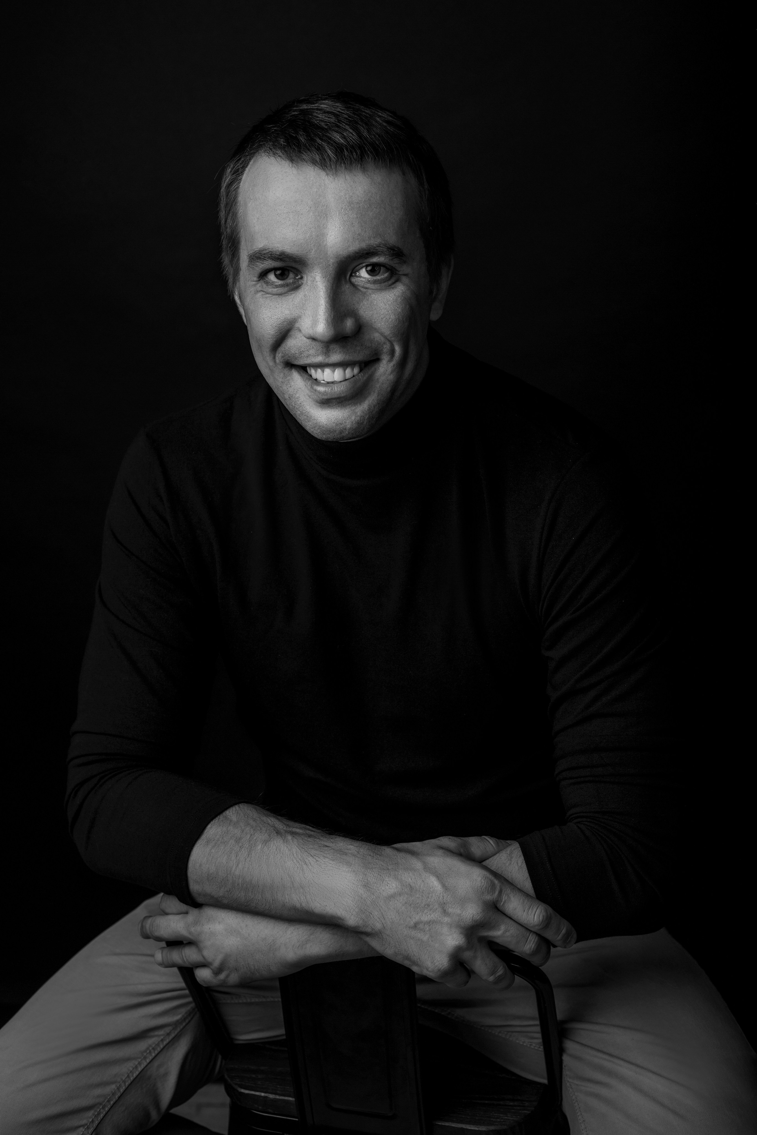 Деловой портрет для бизнеса и резюме. Фотограф в Санкт-Петербурге Марина Парникова