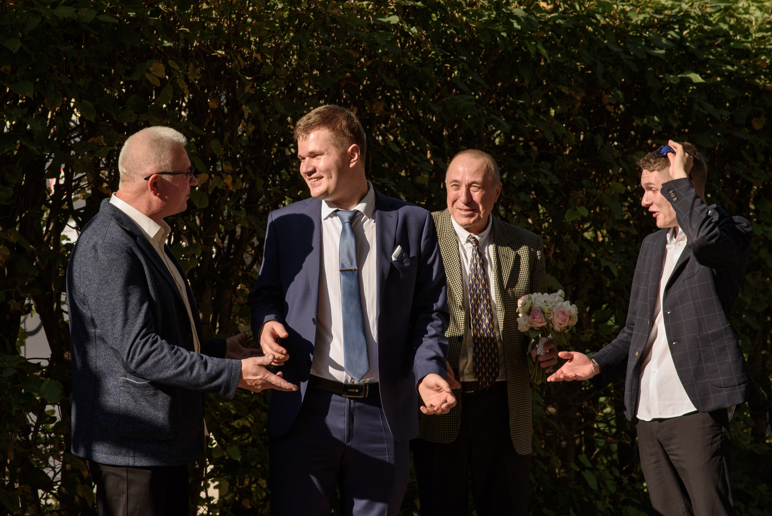 Свадебная прогулка в парке. Анна Боровикова, фотограф Пушкино