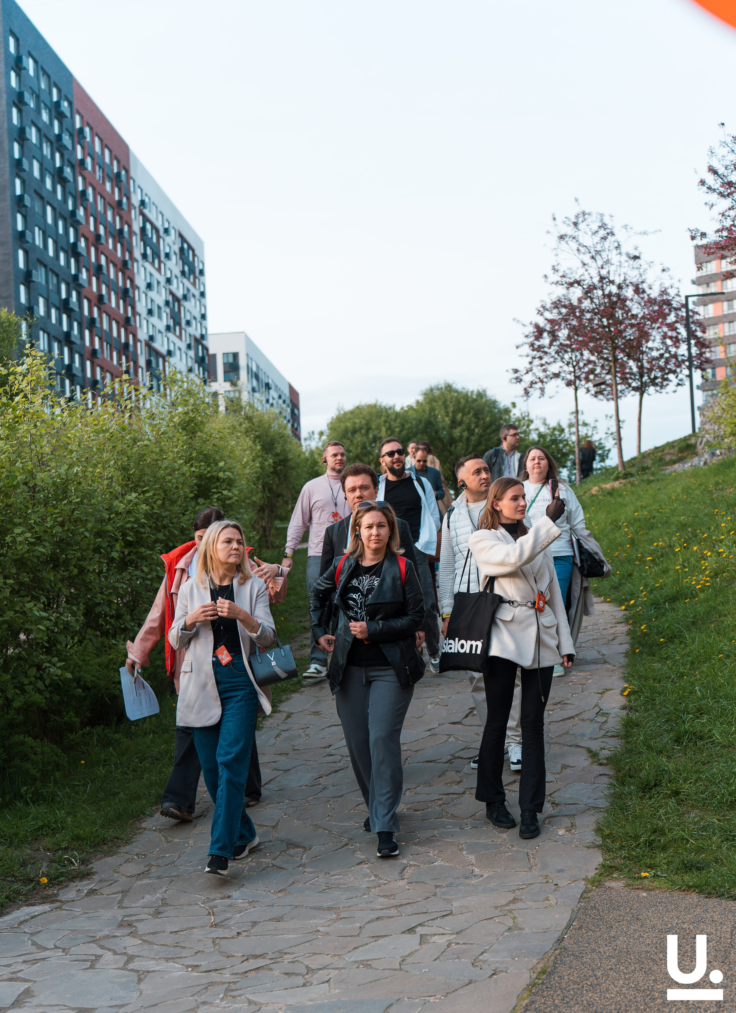 Репортажная съемка в Москве. A101. Репортажный фотограф в Москве Вадим Галанин