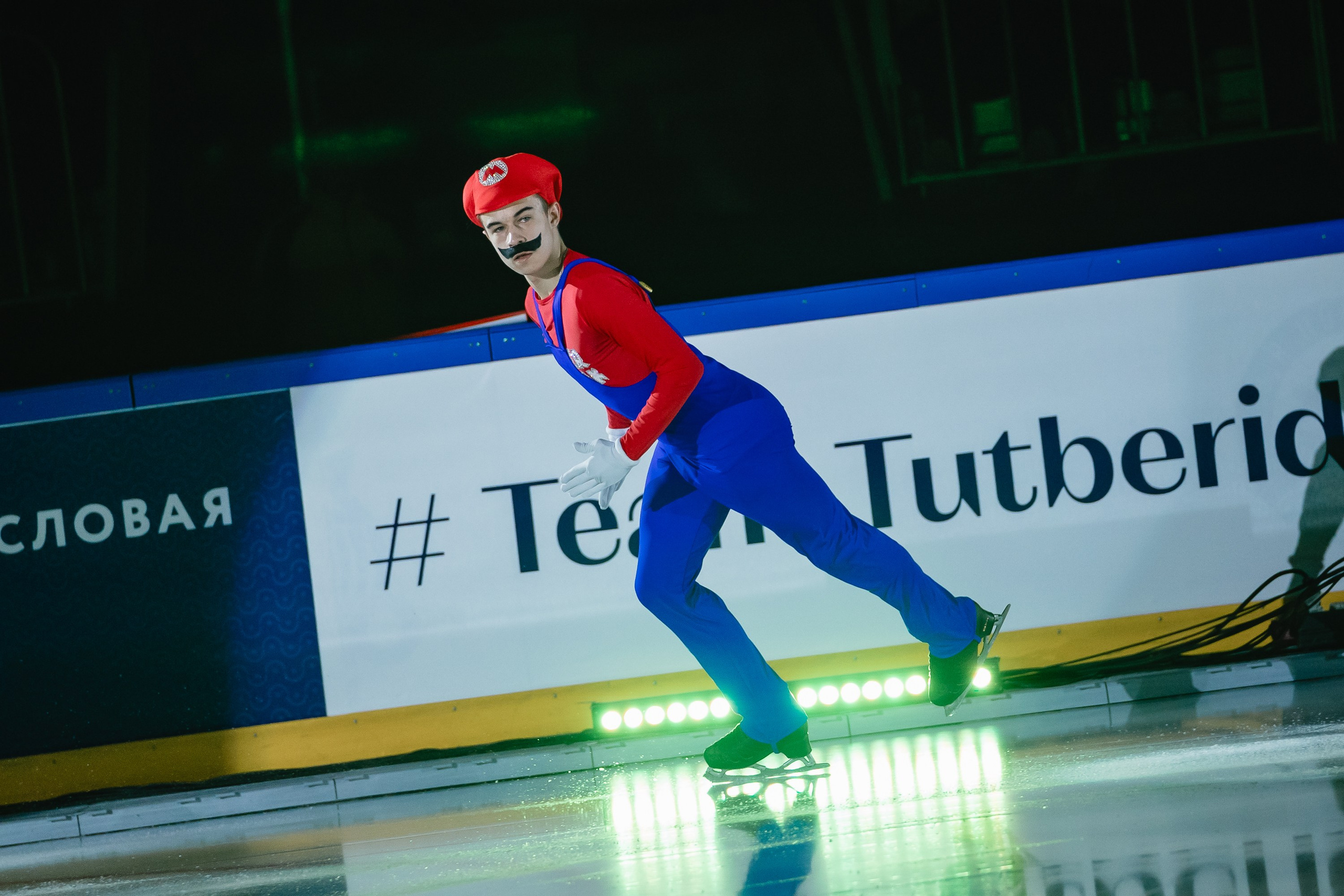 Шоу «Чемпионы на льду» в Новосибирске. Воробьева Ксения — Спортивный и танцевальный фотограф Новосибирск