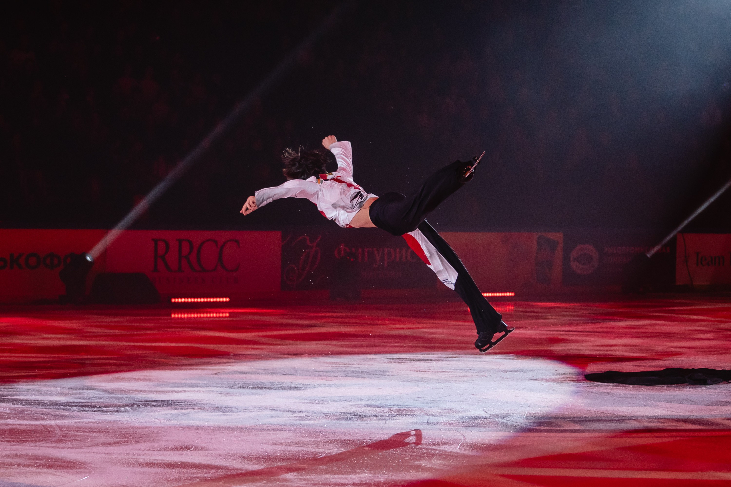 Шоу «Чемпионы на льду» в Новосибирске. Воробьева Ксения — Спортивный и танцевальный фотограф Новосибирск