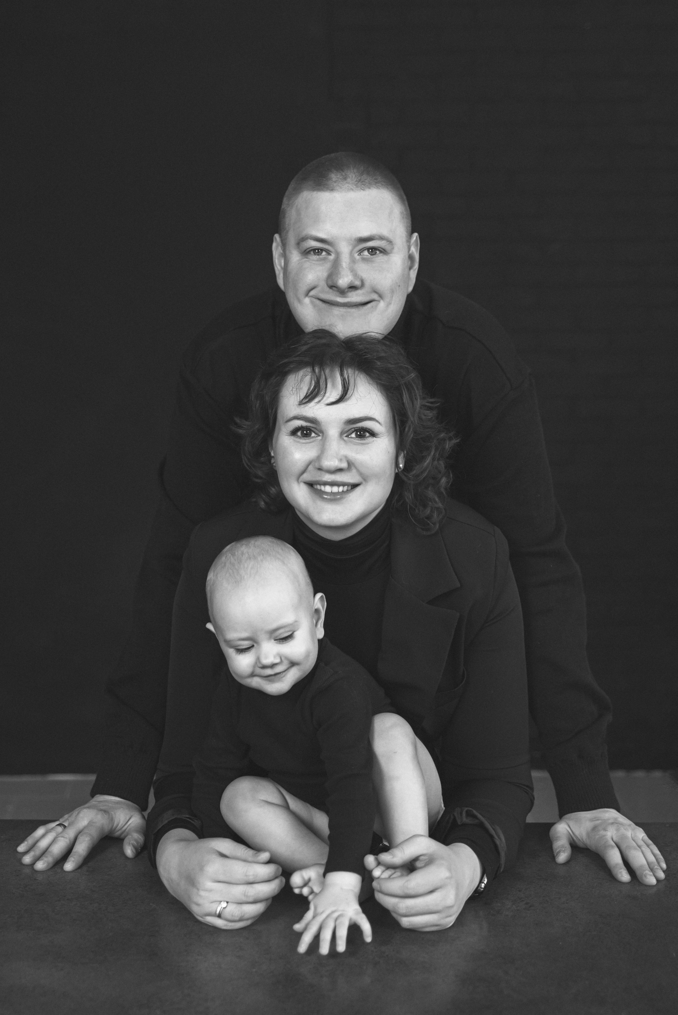 Семейная фотосессия. Годовастие дочки. Фотограф в Нижневартовске Анна Стрельцова