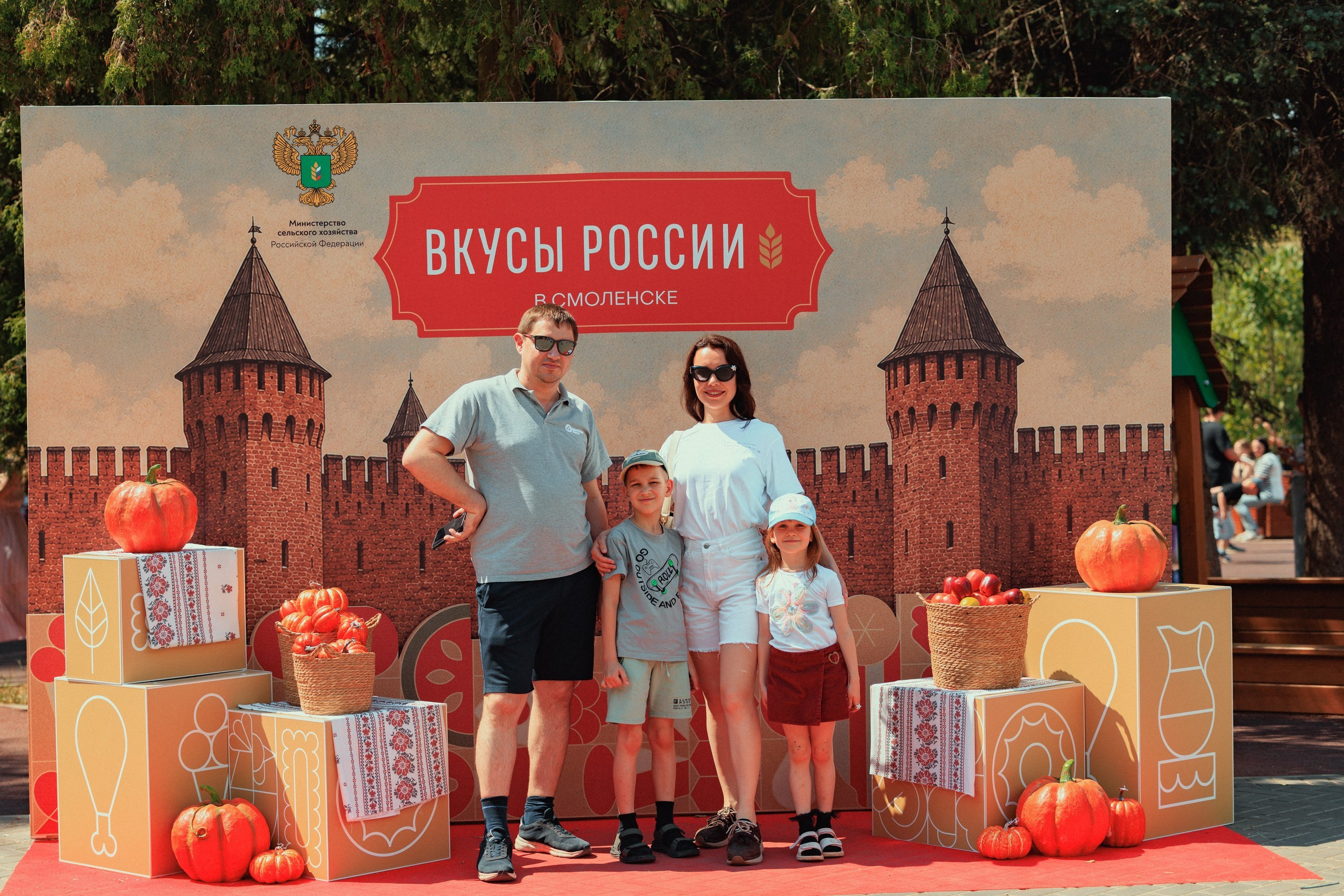 Фестиваль «Вкусы России» Смоленск 2026. Репортажный фотограф в Москве Измалков Артем