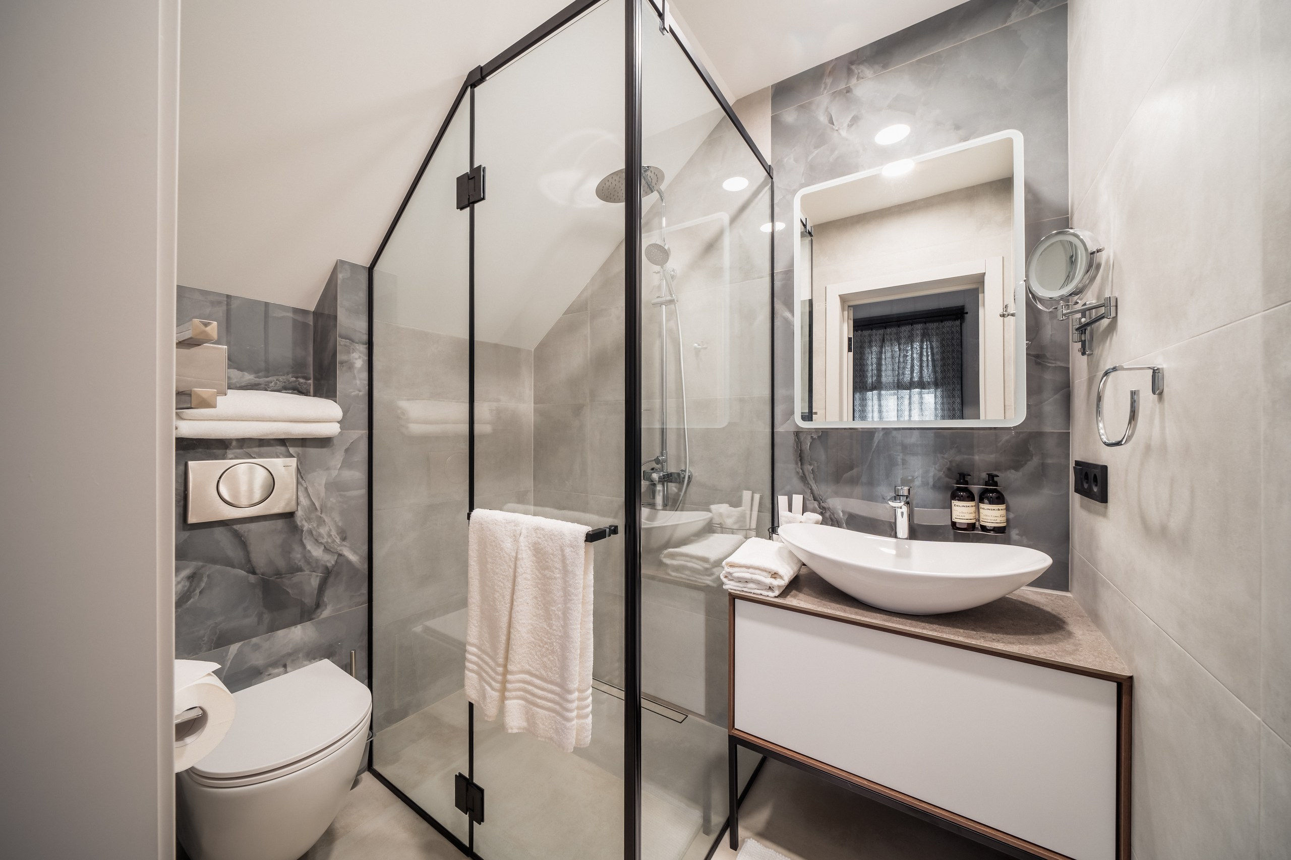 House in Lisiy Nos. Svyatoslav Bunkov | photographer