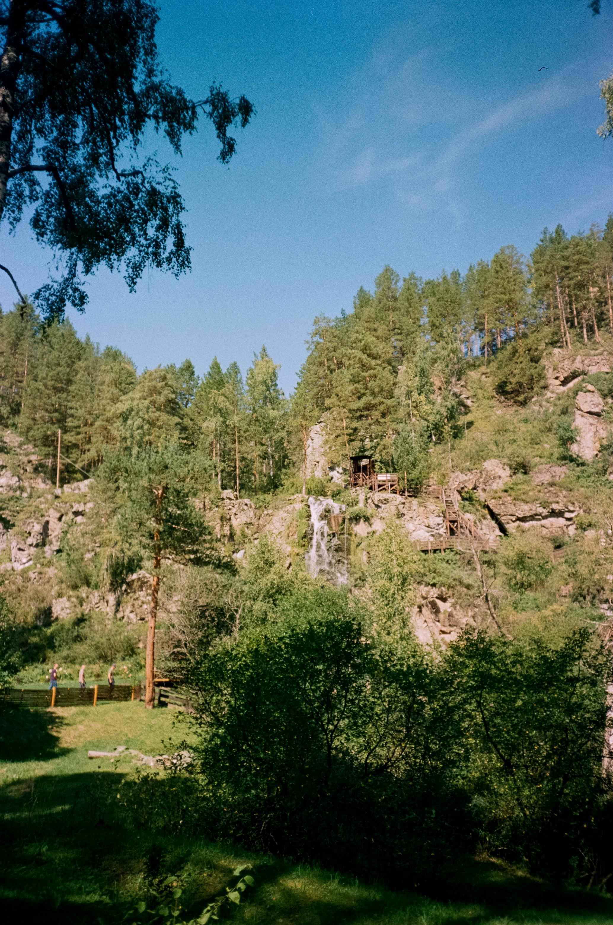 Камышлинский водопад / Canon 11 World Cup 1994 / Kodak Color 400