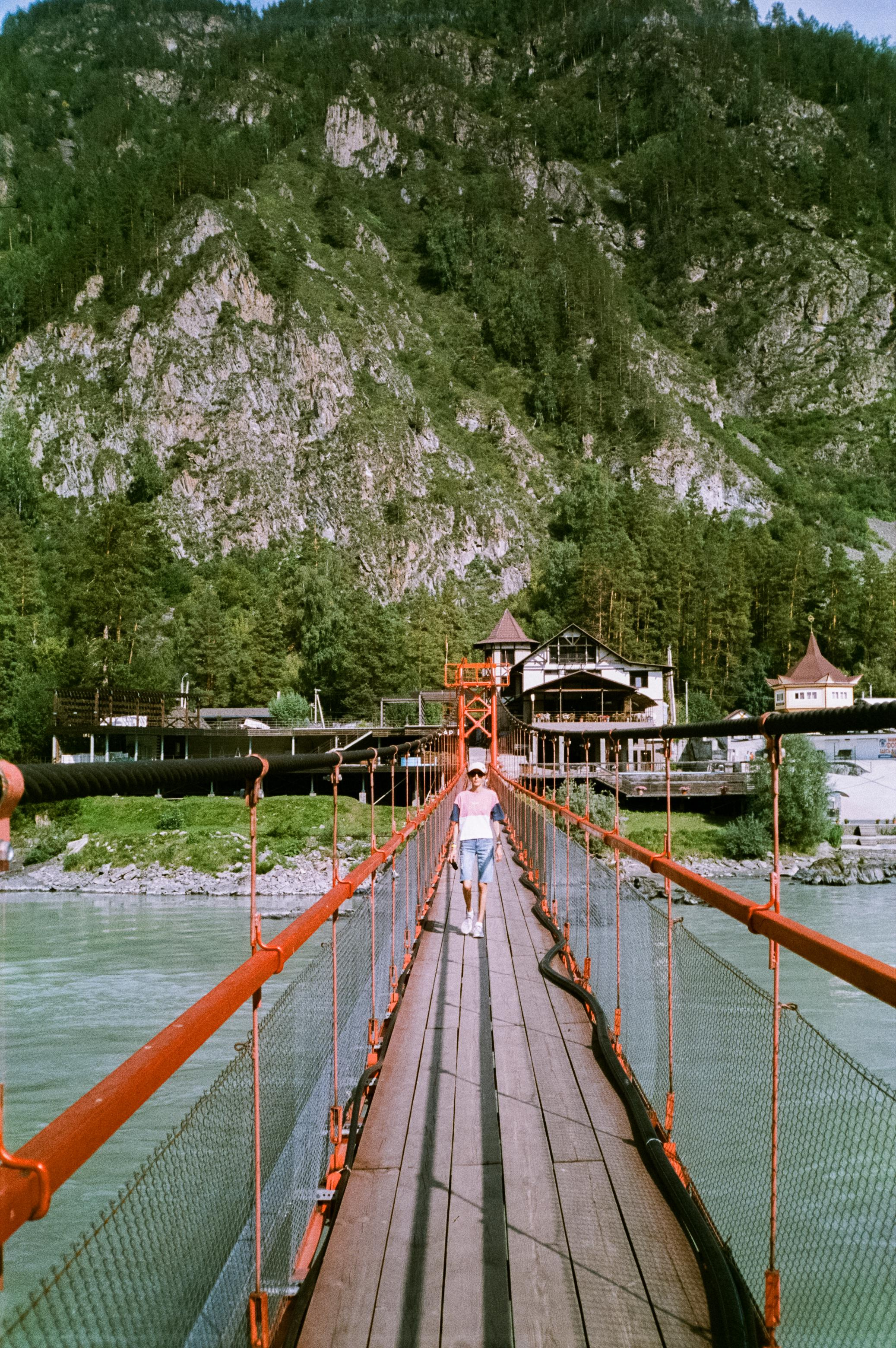 Мост в сторону к Камышлинского водопада, Зубы Дракона, Остров Патмос