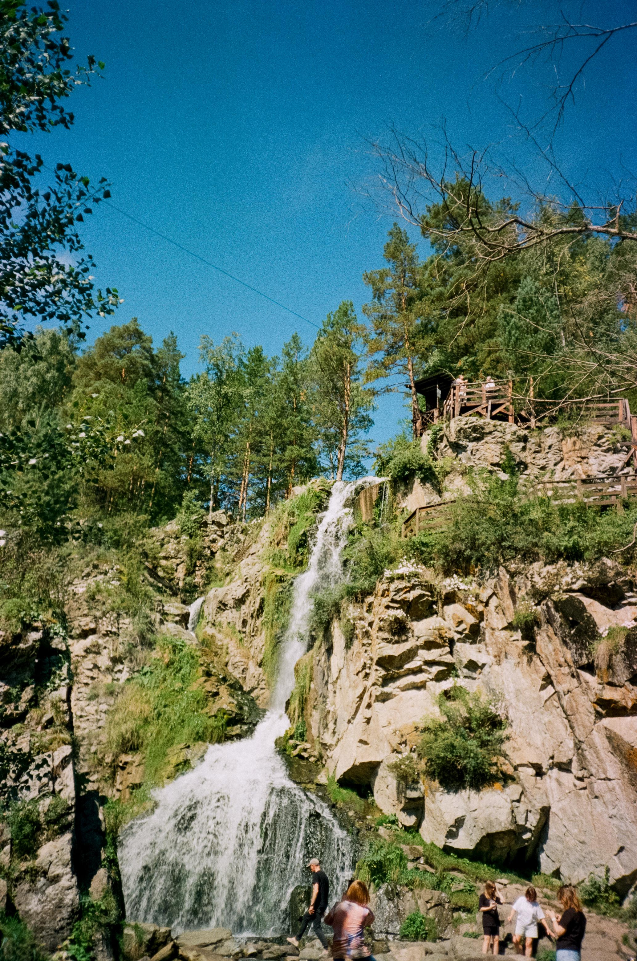 Камышлинский водопад / Canon 11 World Cup 1994 / Kodak Color 400