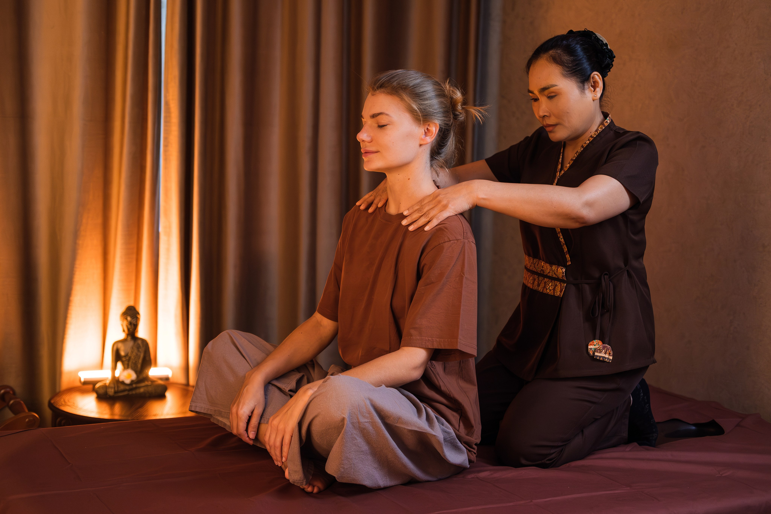 Контент фотосессия для тайского массажа в СПб