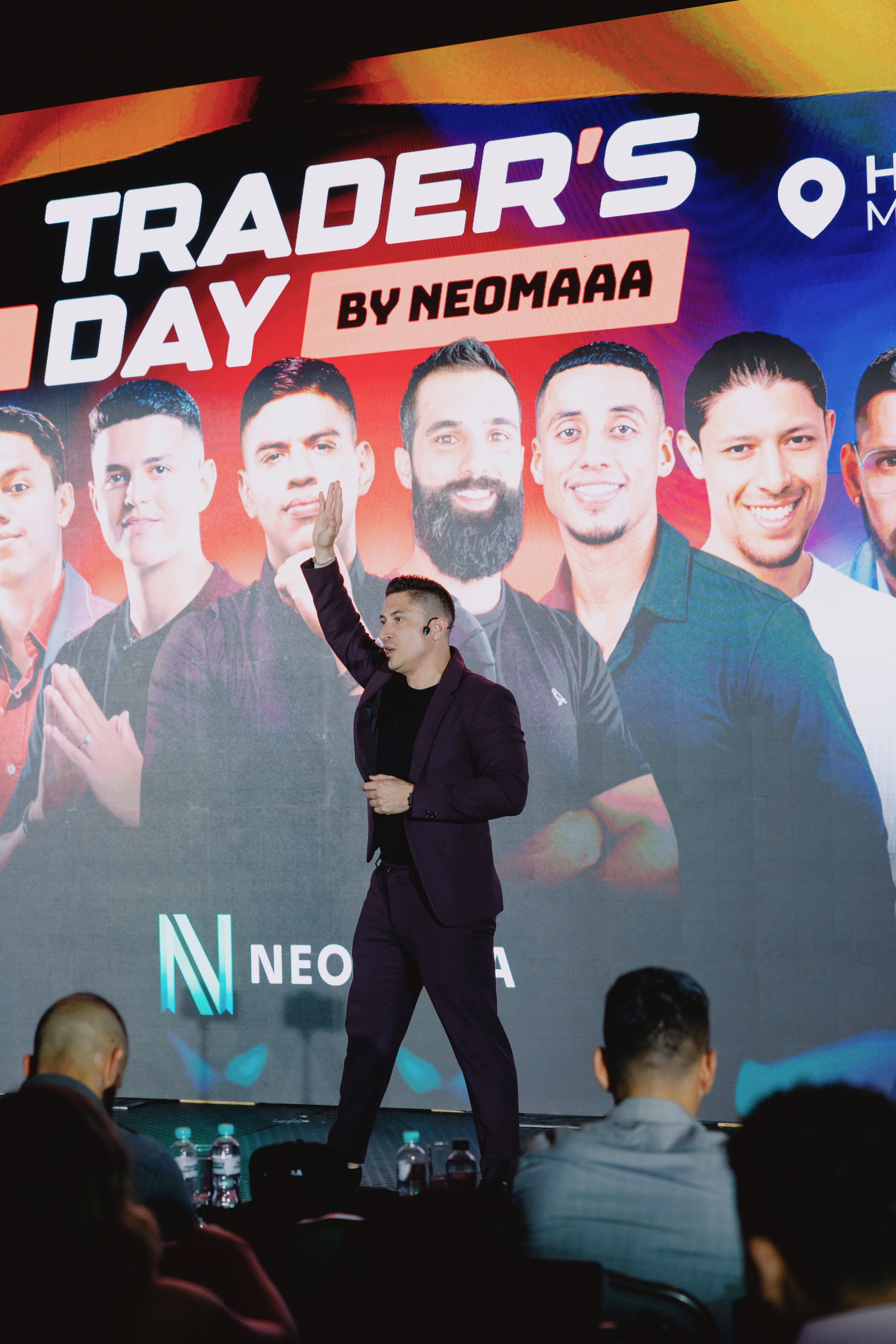 TRADERS DAY By NeomAAA Medellin. NeomAAA Funds Gallery