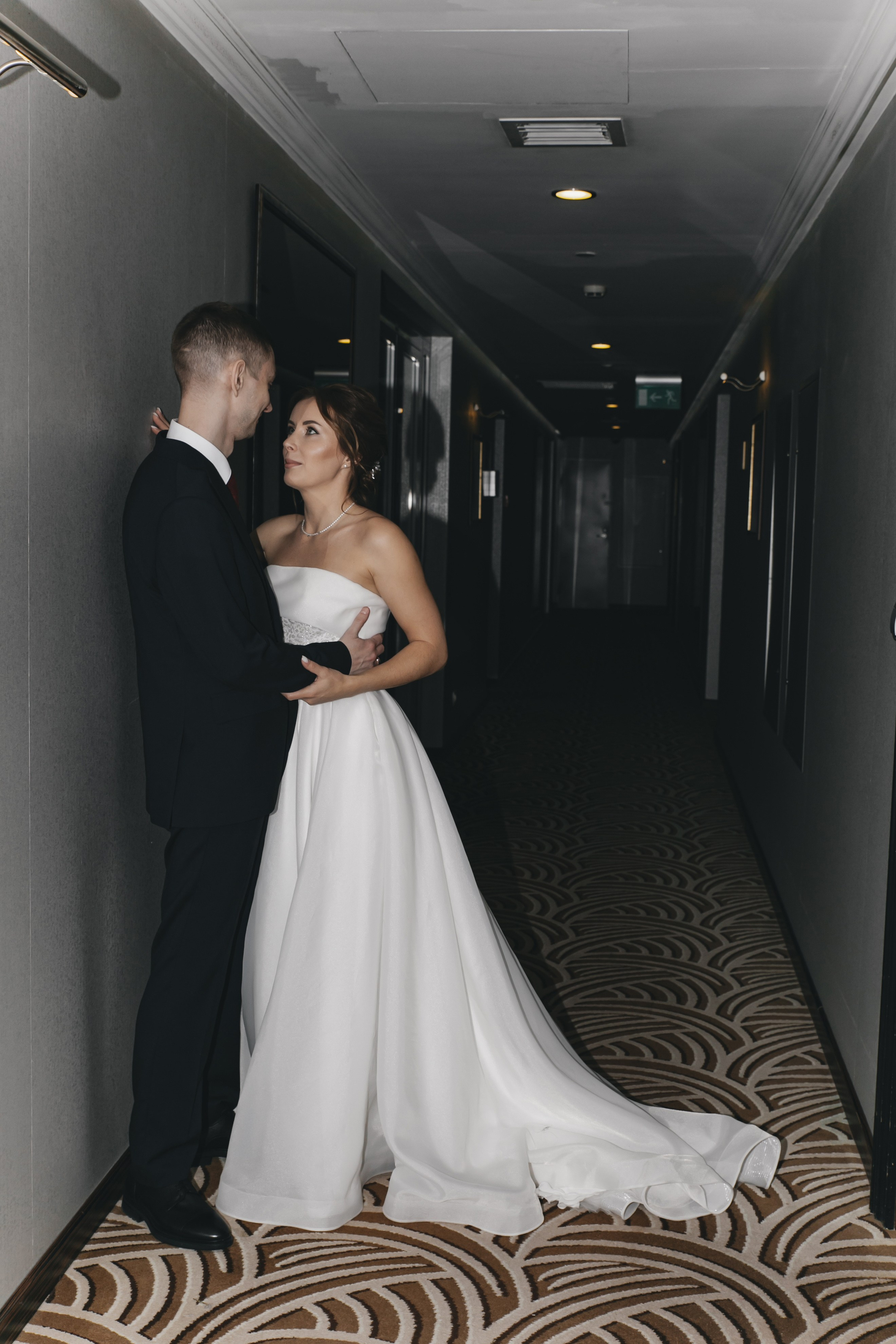 Анонс свадебная съёмка Станислав и Светлана, ЗАГС Шипиловский отдел, отель Plaza Garden. Фотограф и свадебный фотограф в Москве