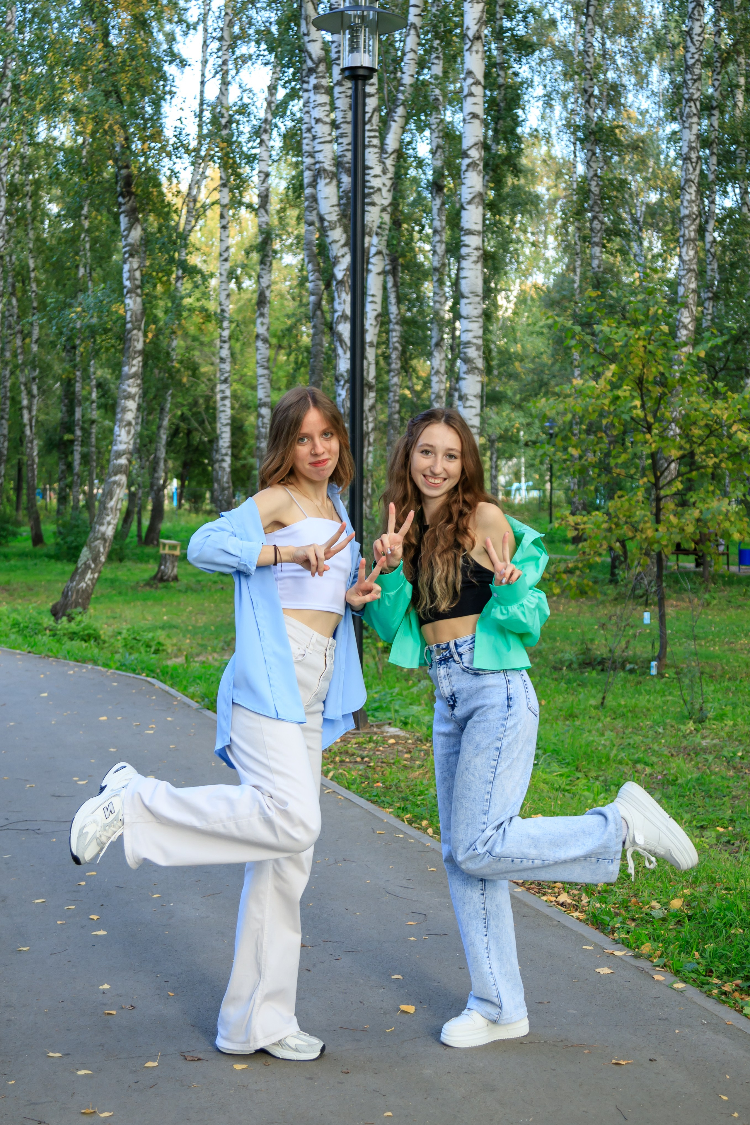 Прогулка с классом. Выпускные альбомы — заказать альбом на выпускной в Новосибирске