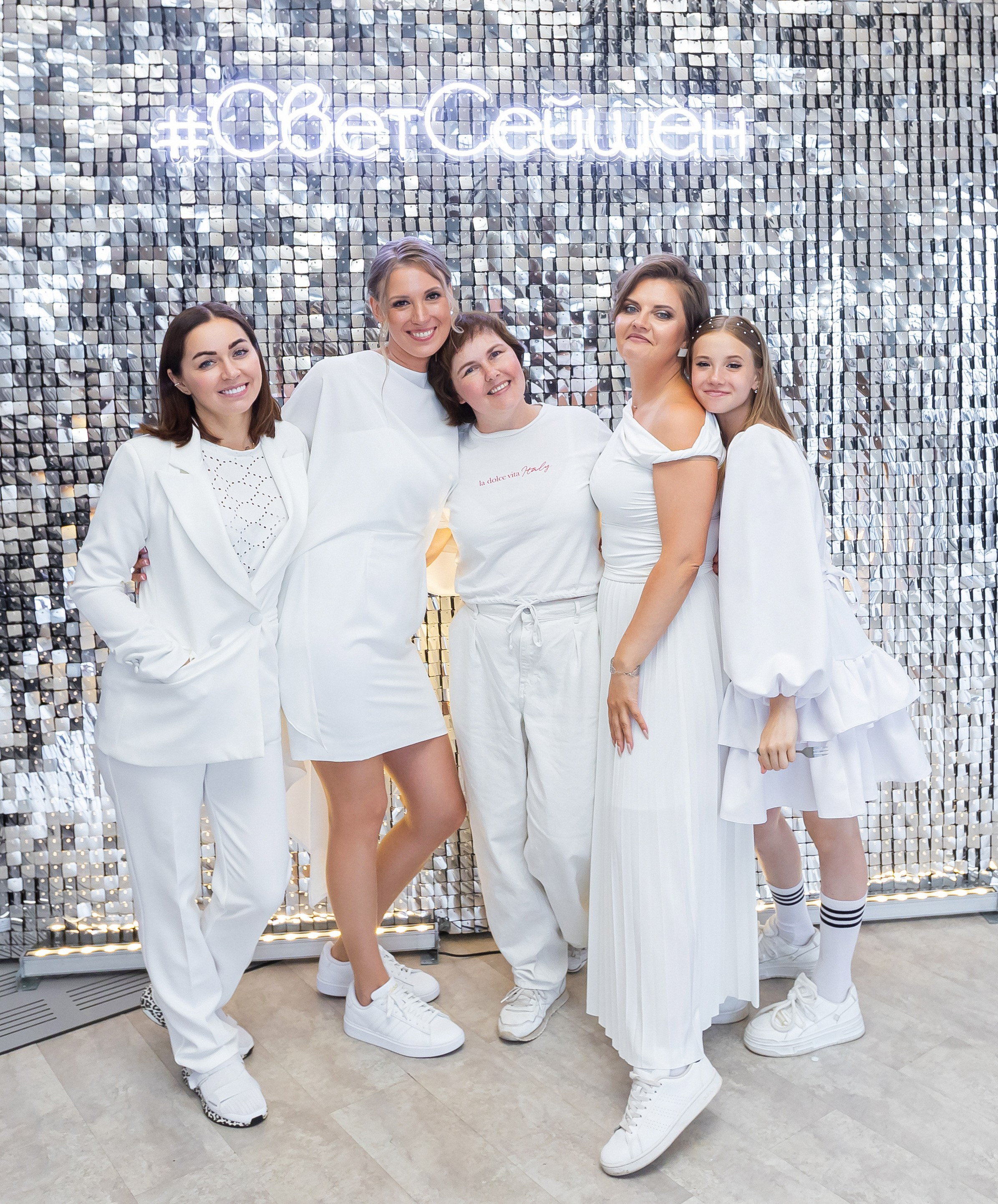 СВЕТСЕЙШН. День Рождения Светланы в Event Roof. Свадебный, семейный, детский фотограф в Санкт-Петербурге