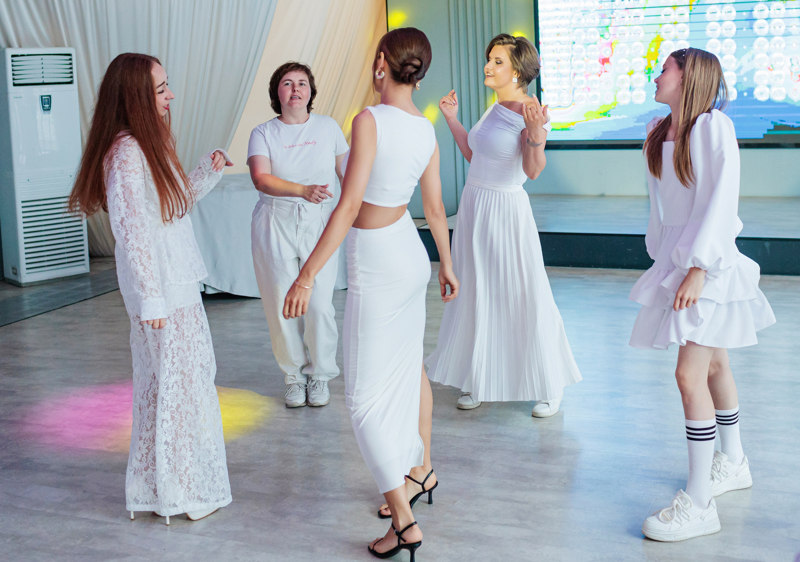 СВЕТСЕЙШН. День Рождения Светланы в Event Roof. Свадебный, семейный, детский фотограф в Санкт-Петербурге