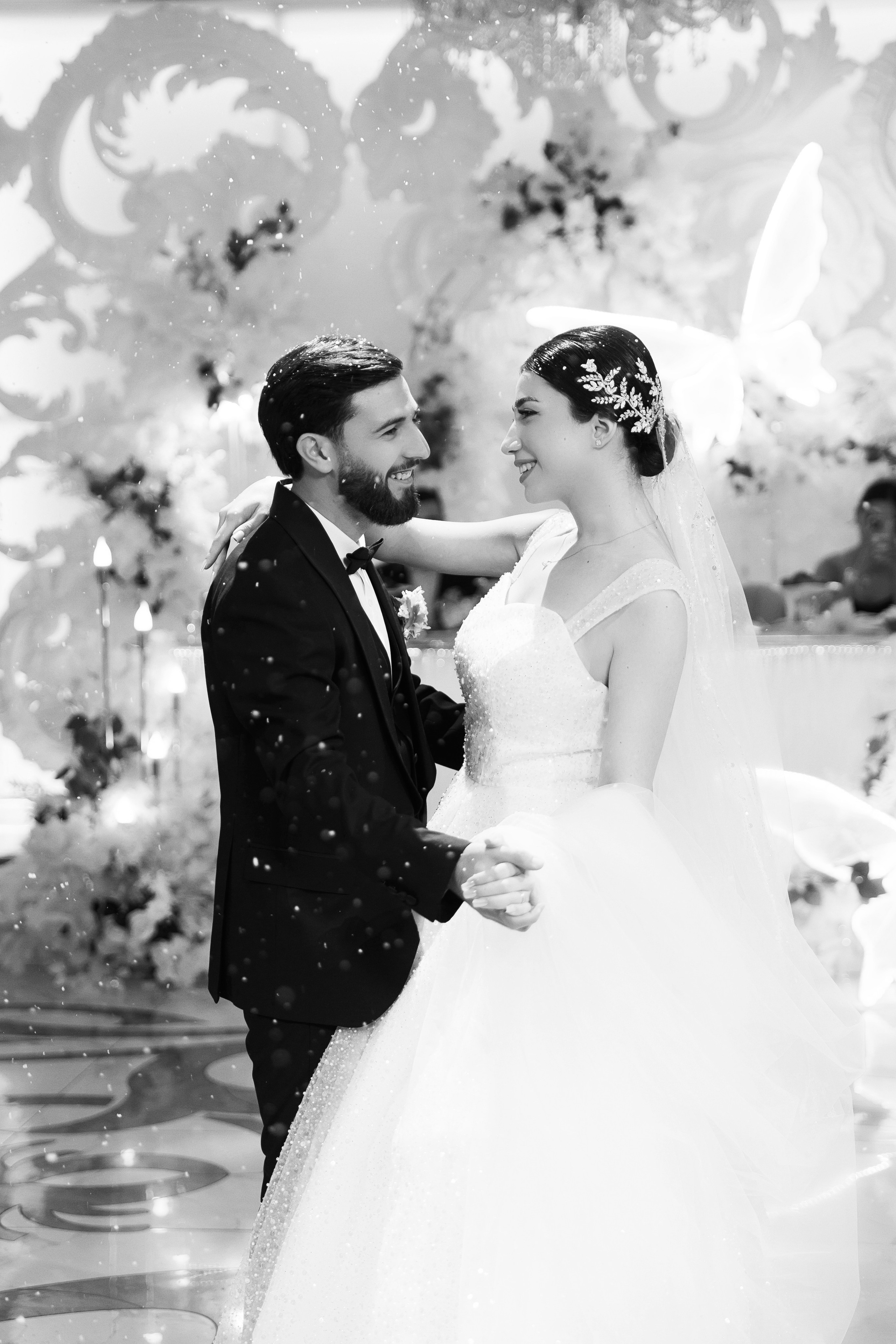 Свадебный фотограф в Сочи. Свадебная фотосессия. Свадебный и семейный фотограф в Сочи Денис Вялов