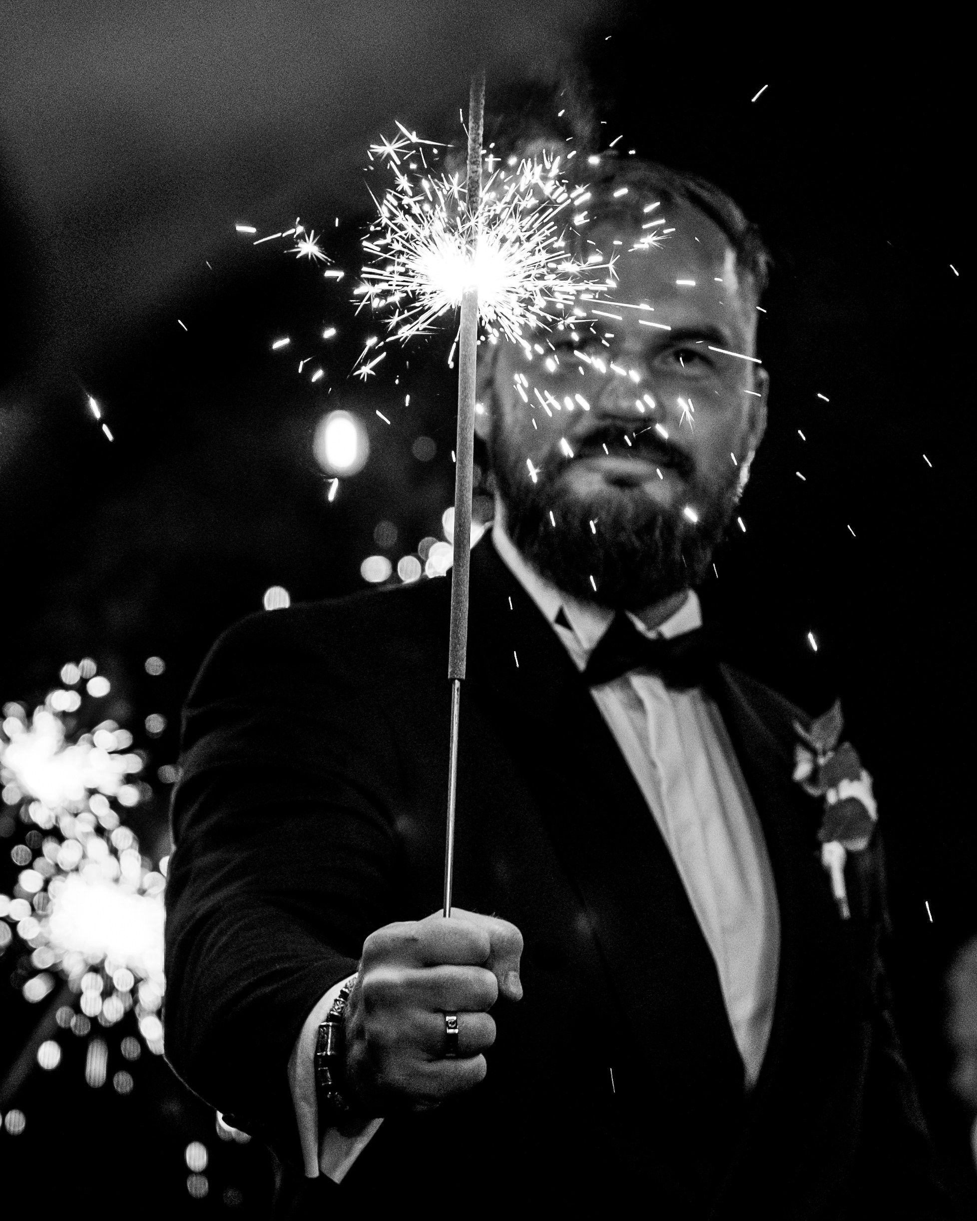 Олег и Лиза под бенгальскими огнями. Professional photoartist in St. Petersburg (wedding, reportage, portrait, model book, love story) Alexander Shvedov