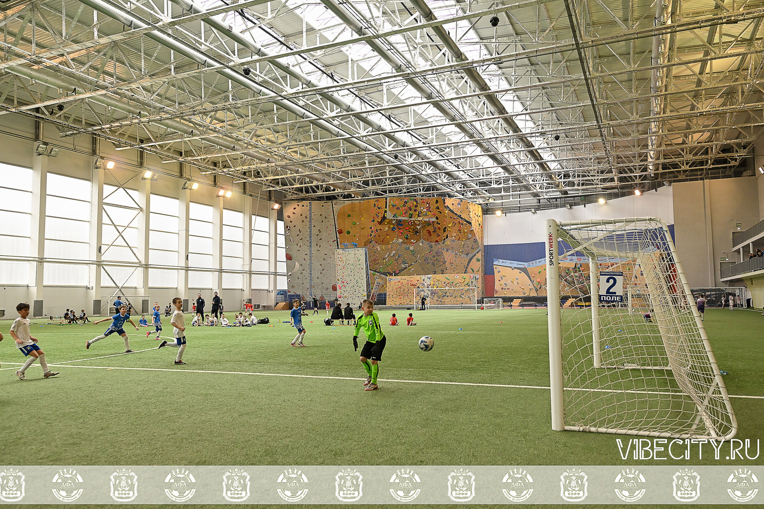 КУБОК БАЛТИЙСКОЙ ЛИГИ ПО МИНИ-ФУТБОЛУ U9 ЗЛ. VIBECITY.RU Вайб Сити Ру Фоторепортажи Фотоотчеты Калининград